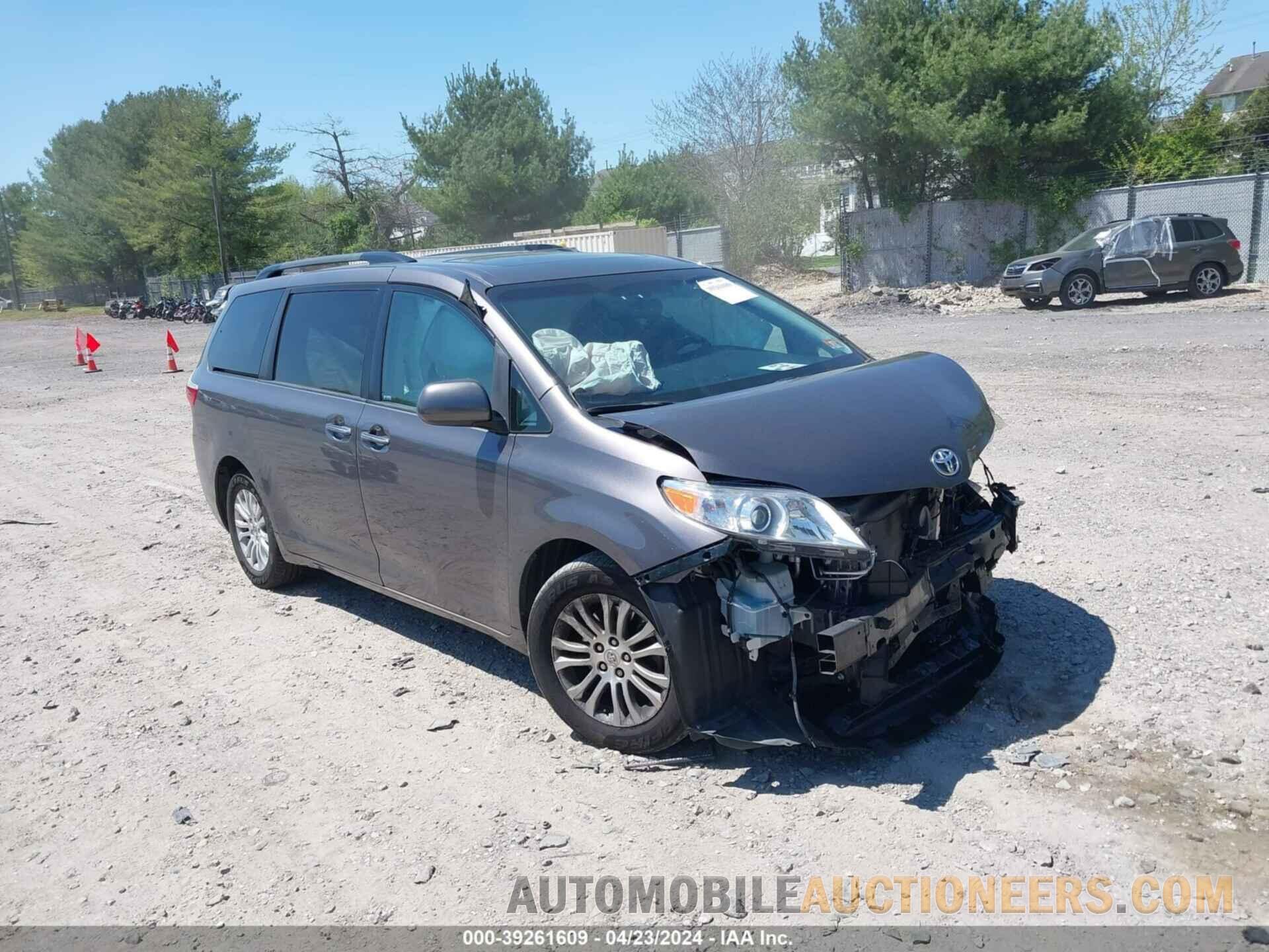 5TDYK3DC7FS673618 TOYOTA SIENNA 2015