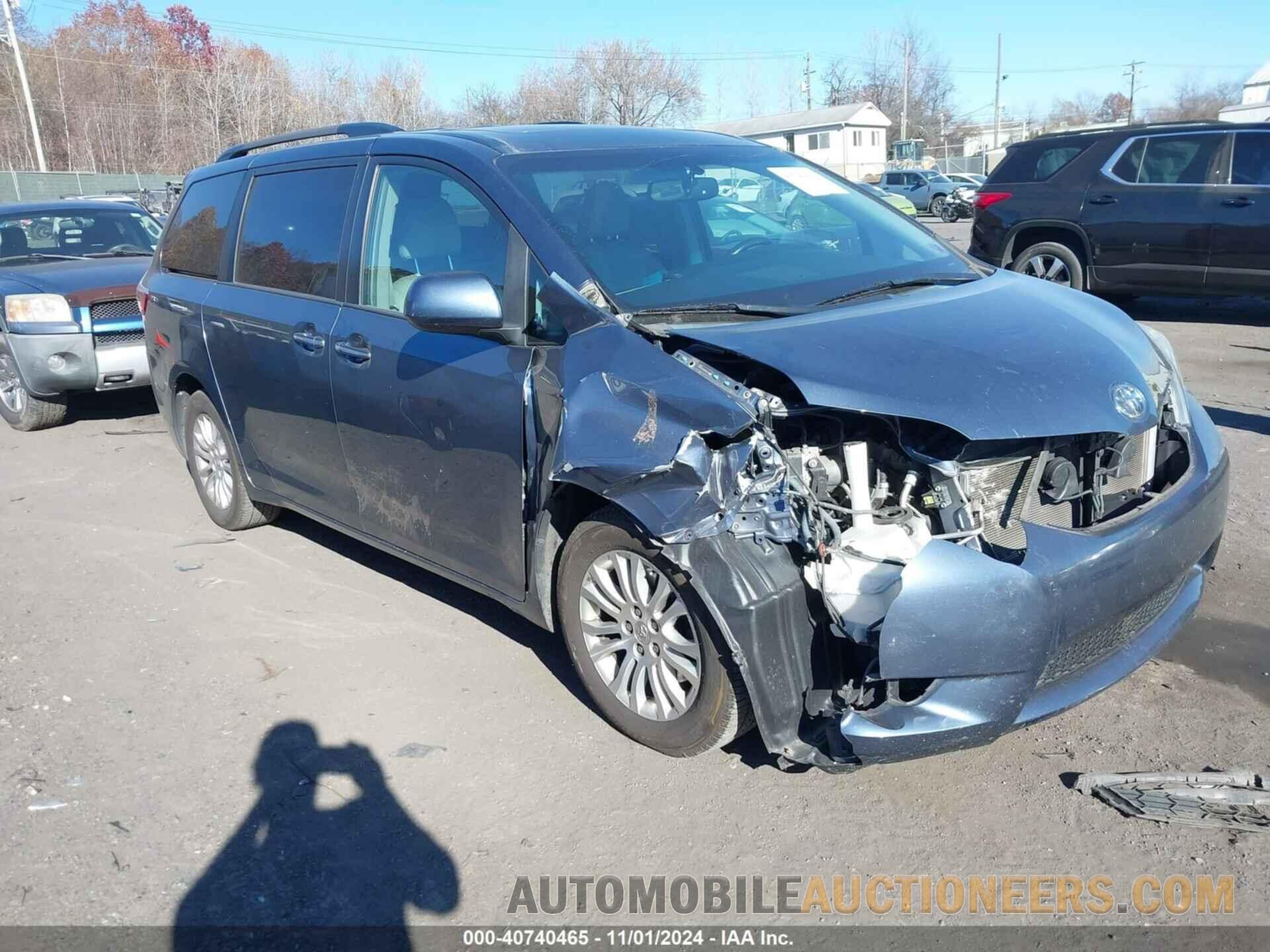 5TDYK3DC8FS536302 TOYOTA SIENNA 2015