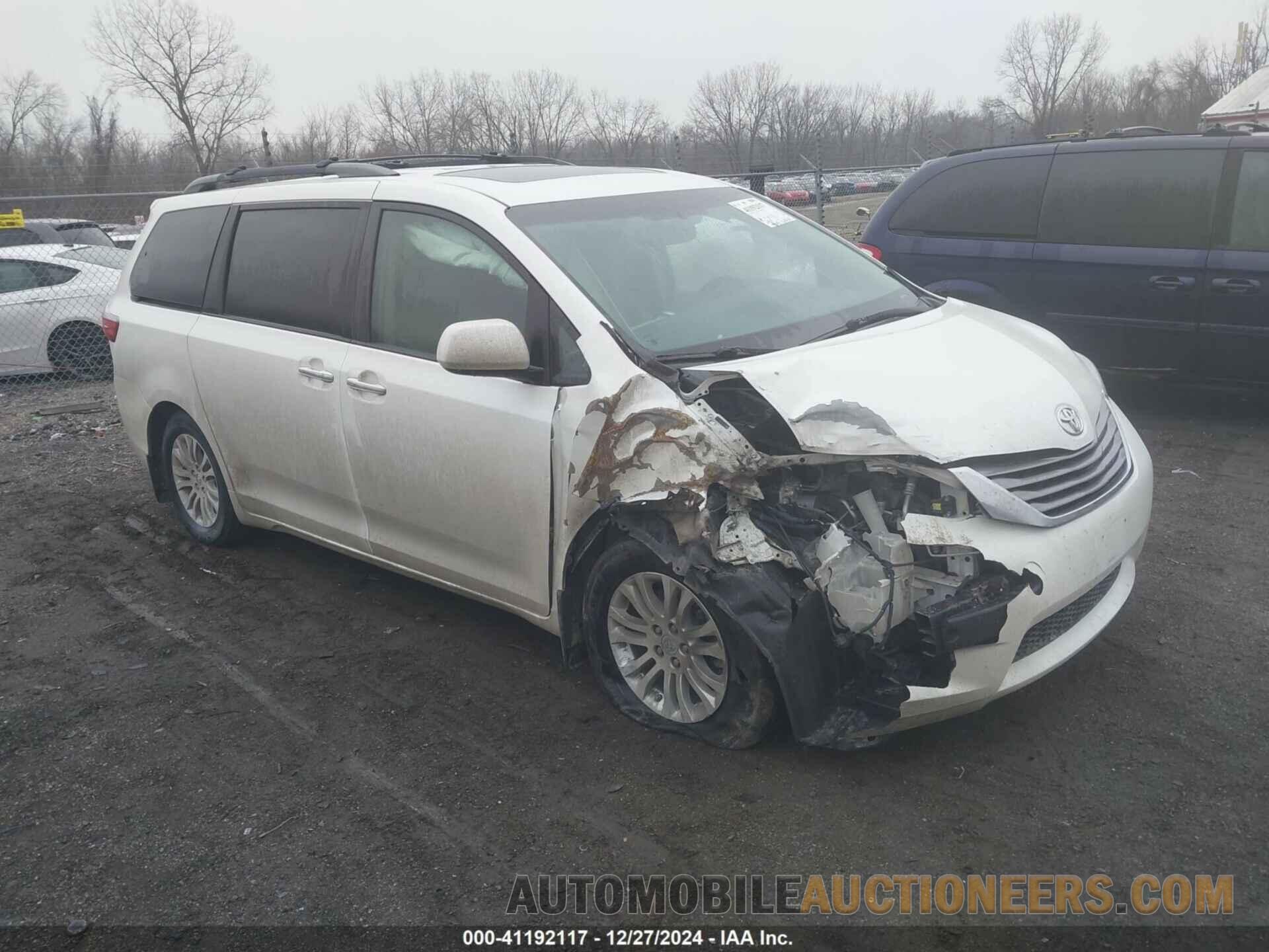 5TDYK3DC8FS537028 TOYOTA SIENNA 2015