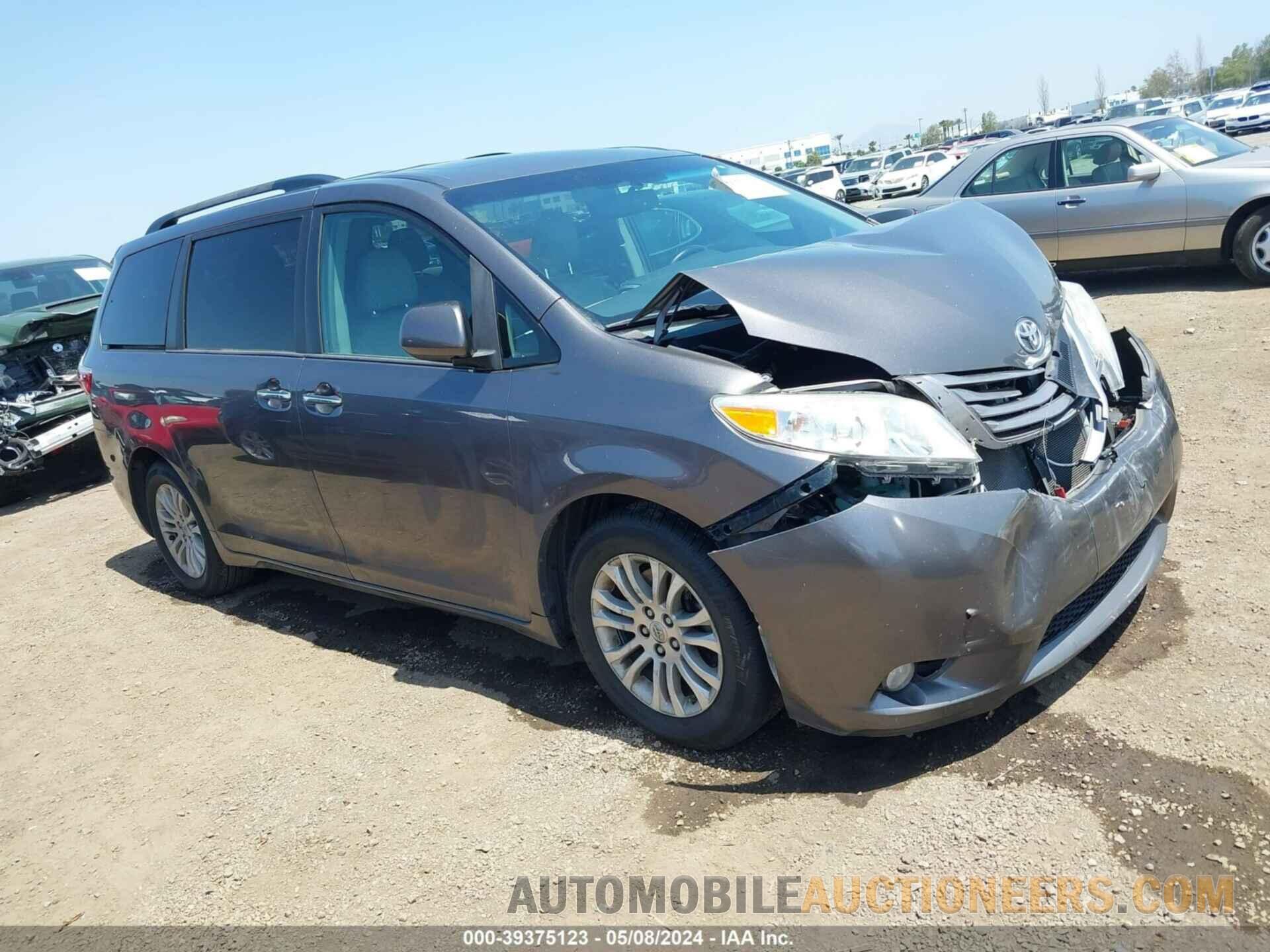 5TDYK3DC8FS570899 TOYOTA SIENNA 2015