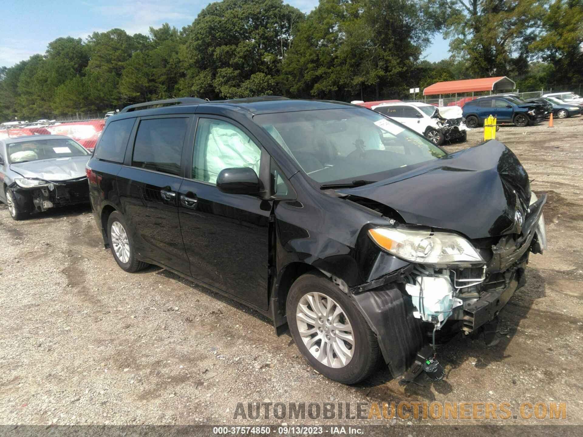 5TDYK3DC8FS633516 TOYOTA SIENNA 2015