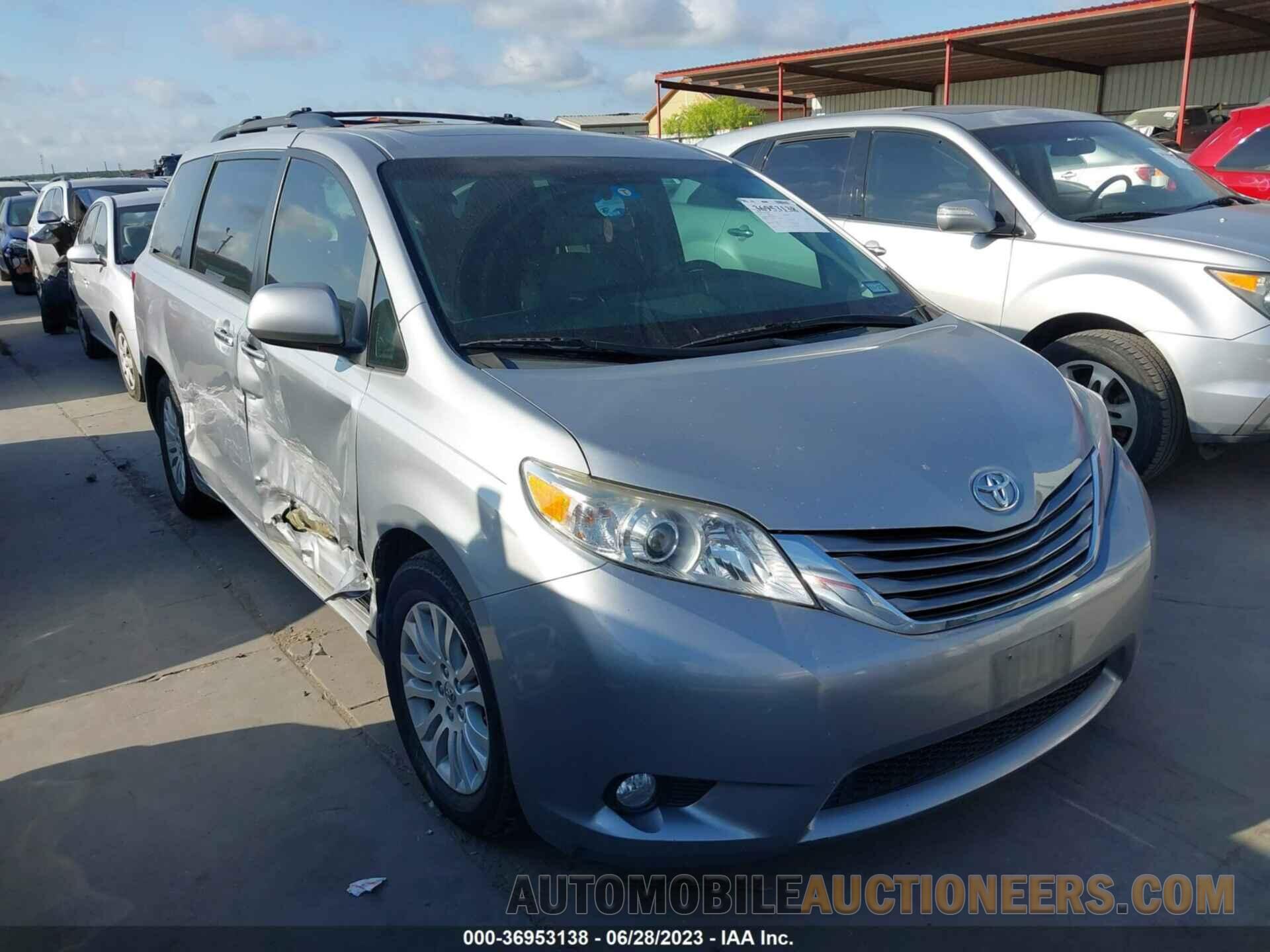 5TDYK3DC8FS670405 TOYOTA SIENNA 2015