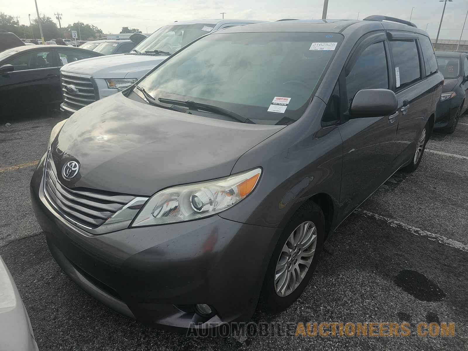 5TDYK3DC8GS732838 Toyota Sienna 2016