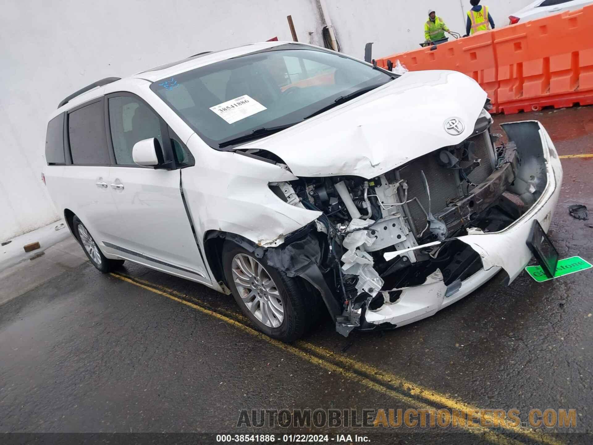 5TDYK3DC8GS744049 TOYOTA SIENNA 2016