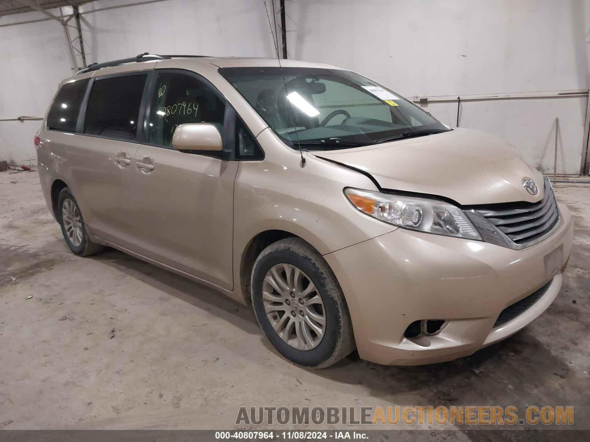 5TDYK3DC9DS304448 TOYOTA SIENNA 2013