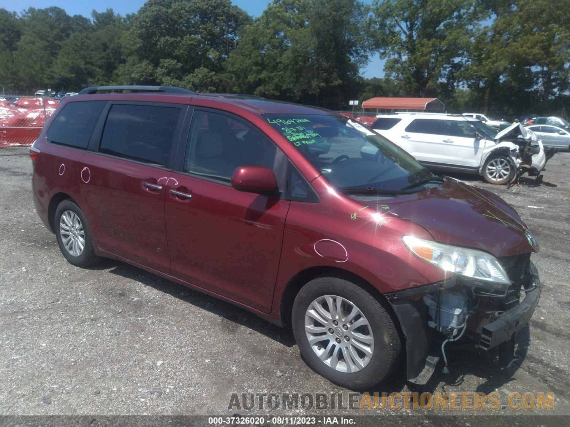 5TDYK3DC9FS581104 TOYOTA SIENNA 2015