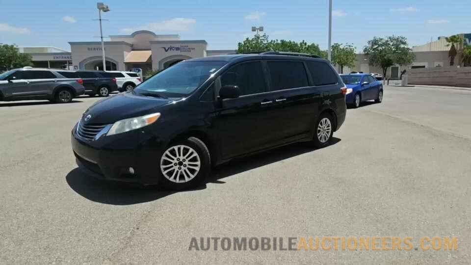 5TDYK3DC9FS608236 Toyota Sienna 2015