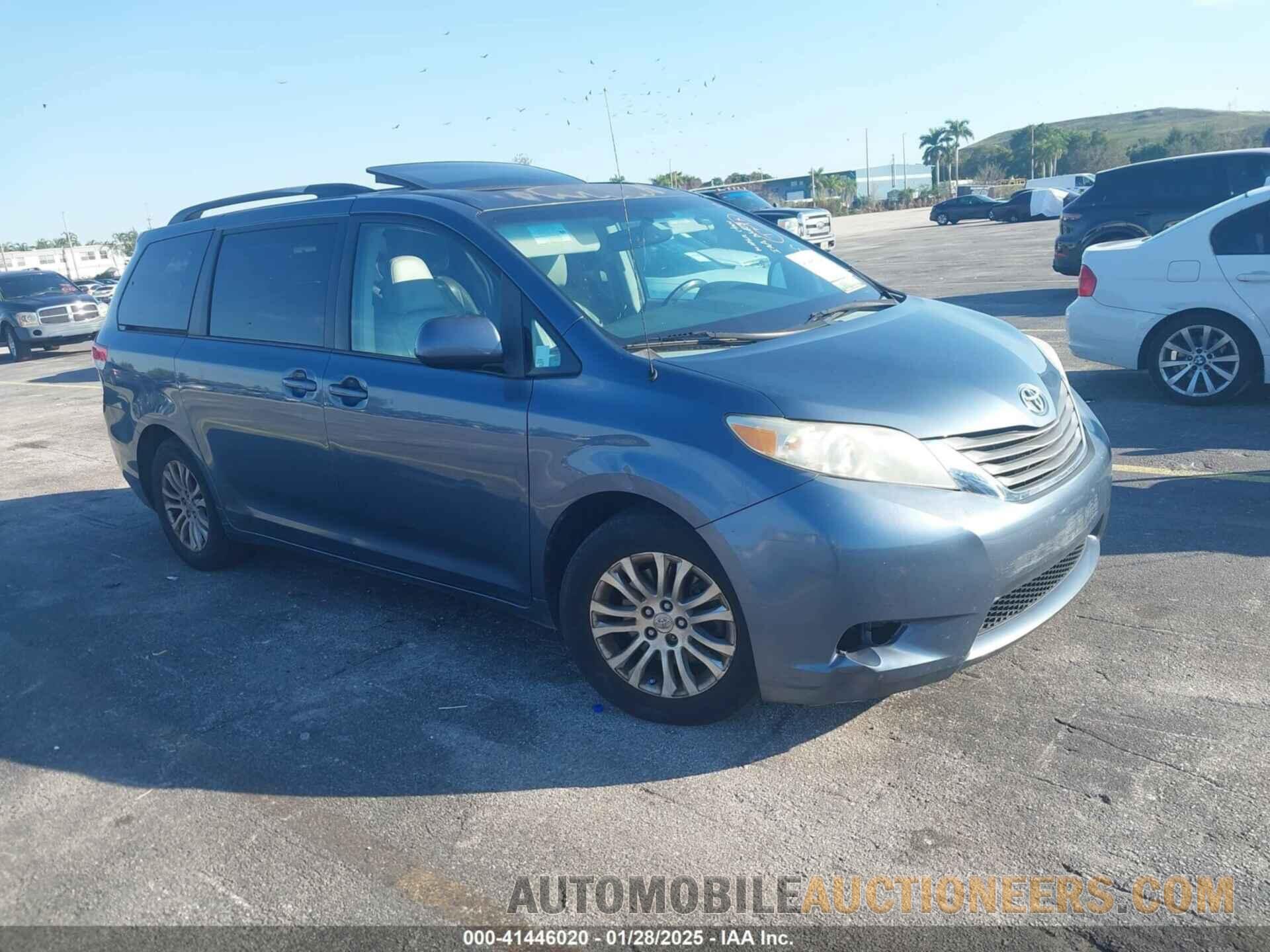 5TDYK3DCXDS350533 TOYOTA SIENNA 2013