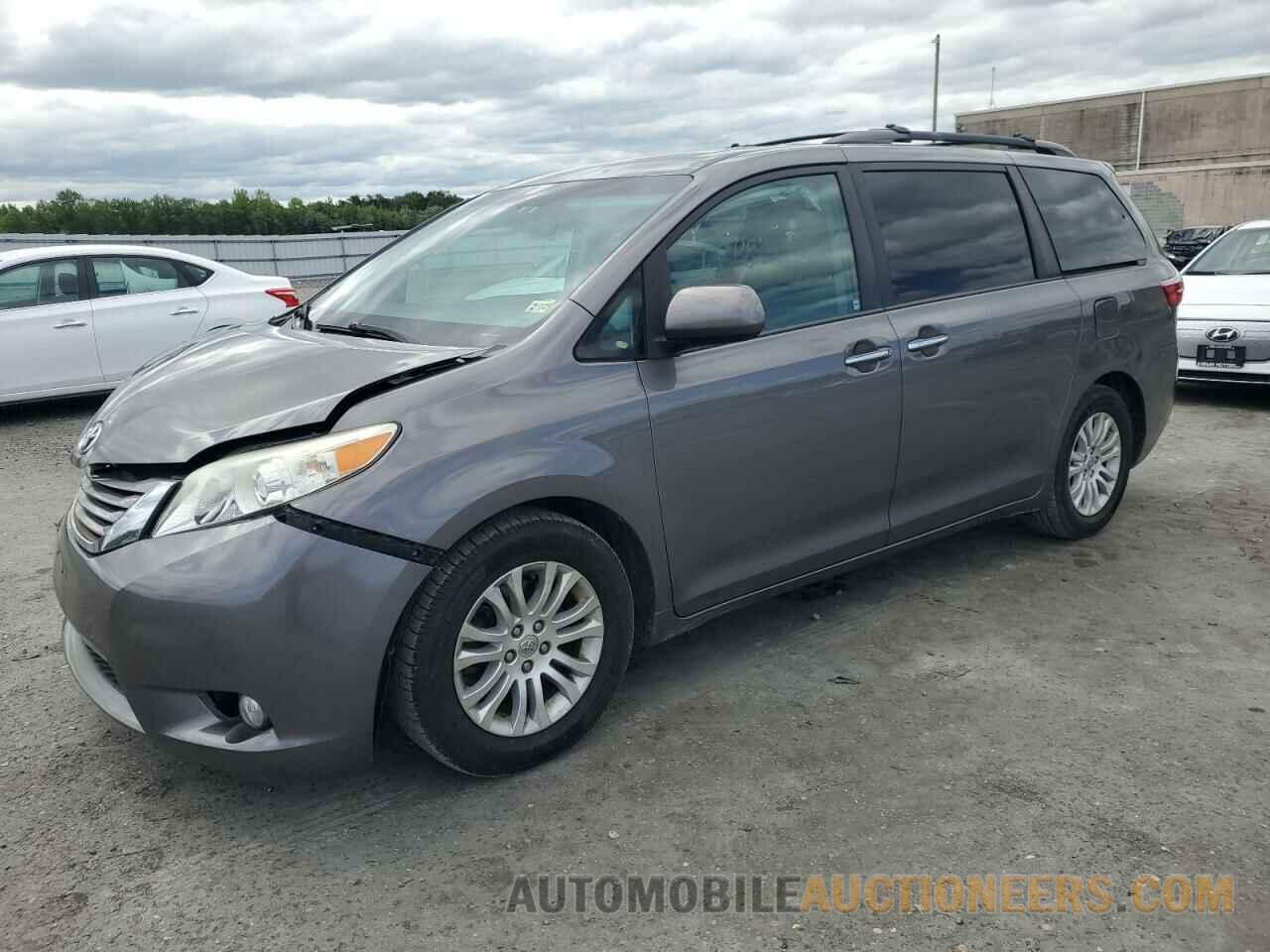 5TDYK3DCXFS529738 TOYOTA SIENNA 2015