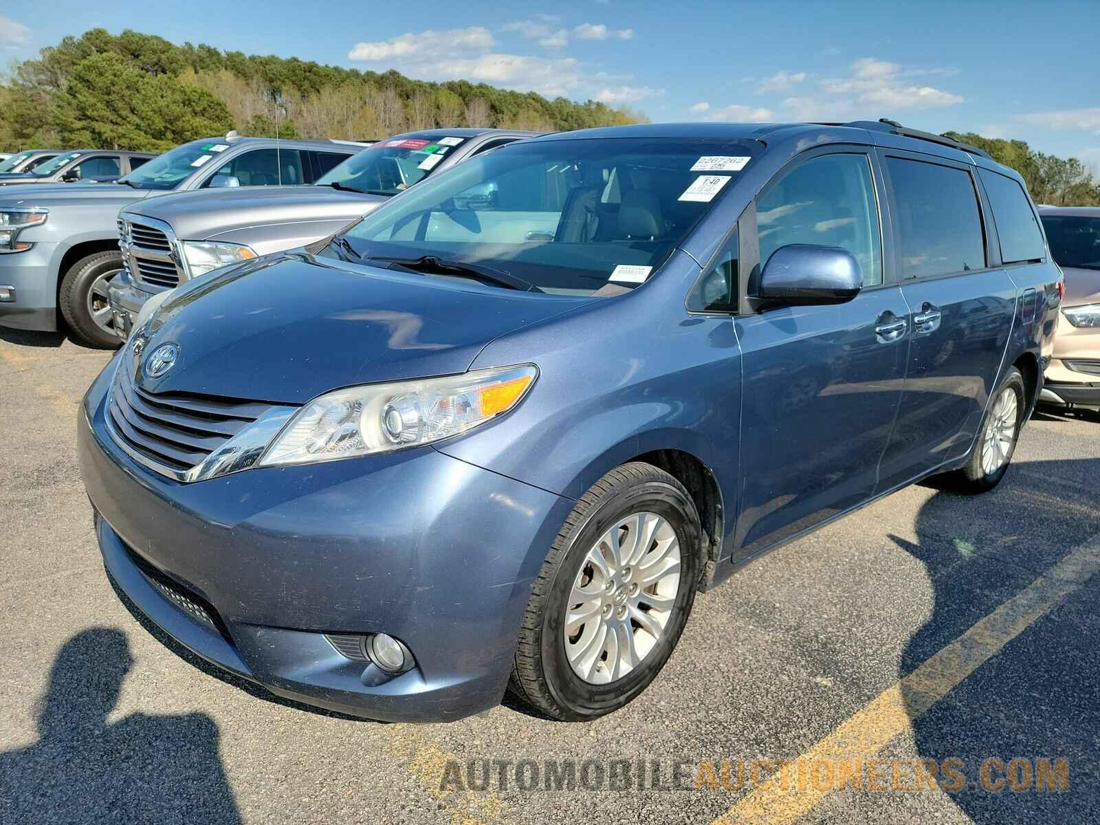 5TDYK3DCXFS539427 Toyota Sienna 2015