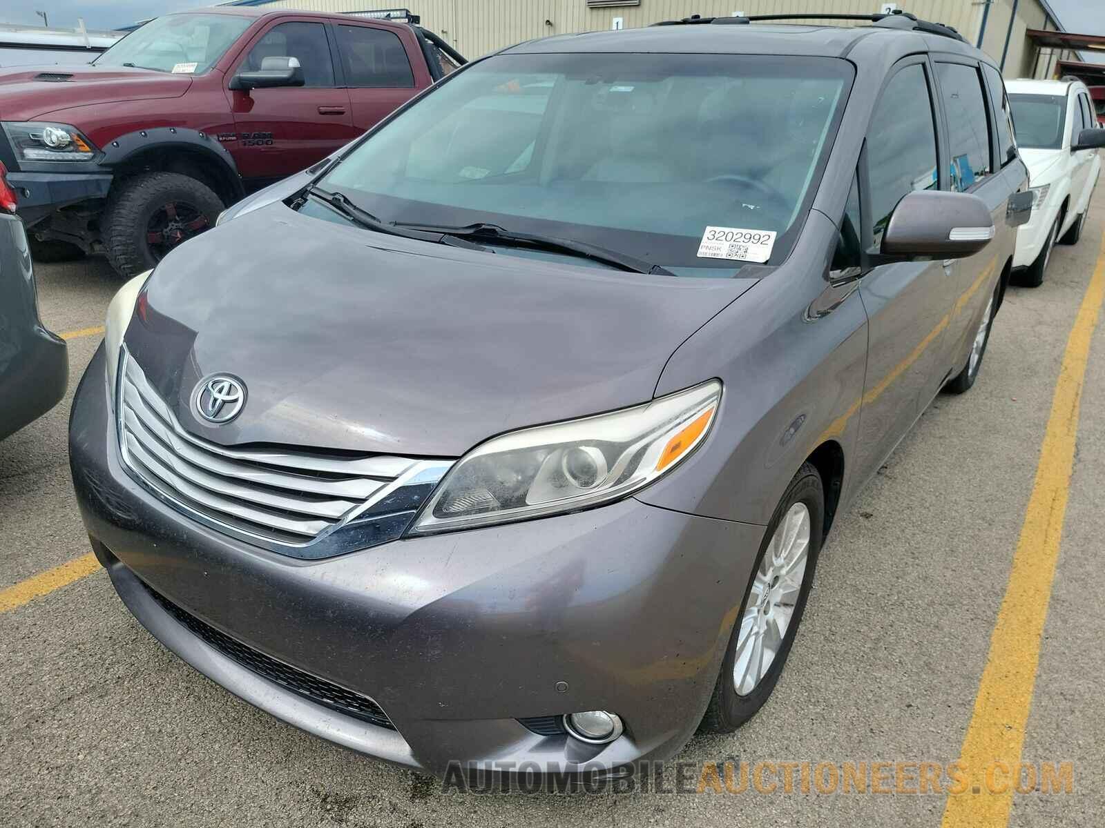 5TDYK3DCXFS574498 Toyota Sienna 2015