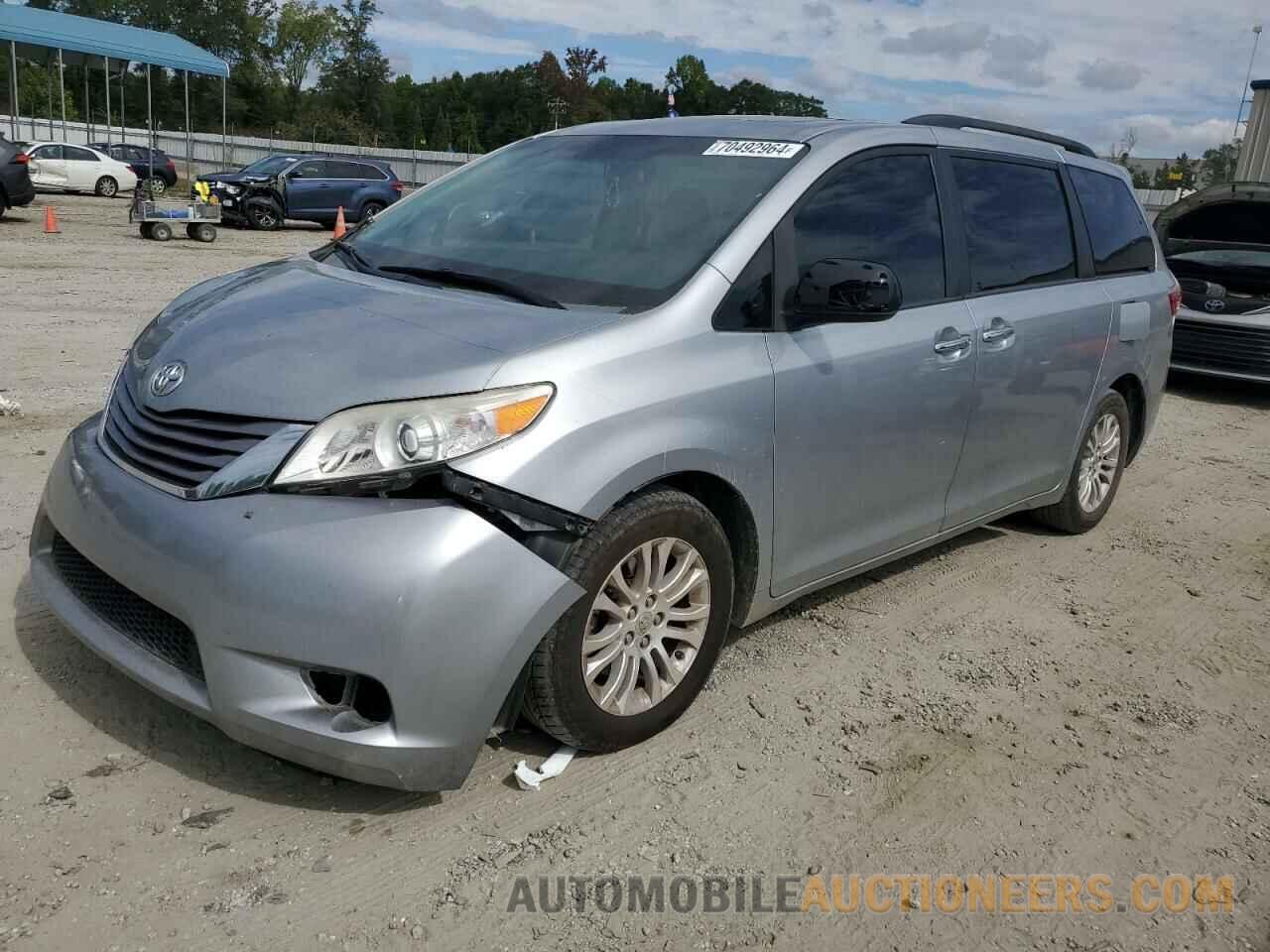 5TDYK3DCXFS620122 TOYOTA SIENNA 2015