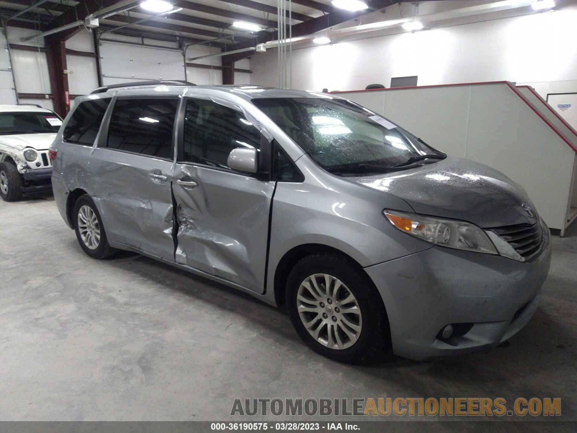 5TDYK3DCXFS651953 TOYOTA SIENNA 2015