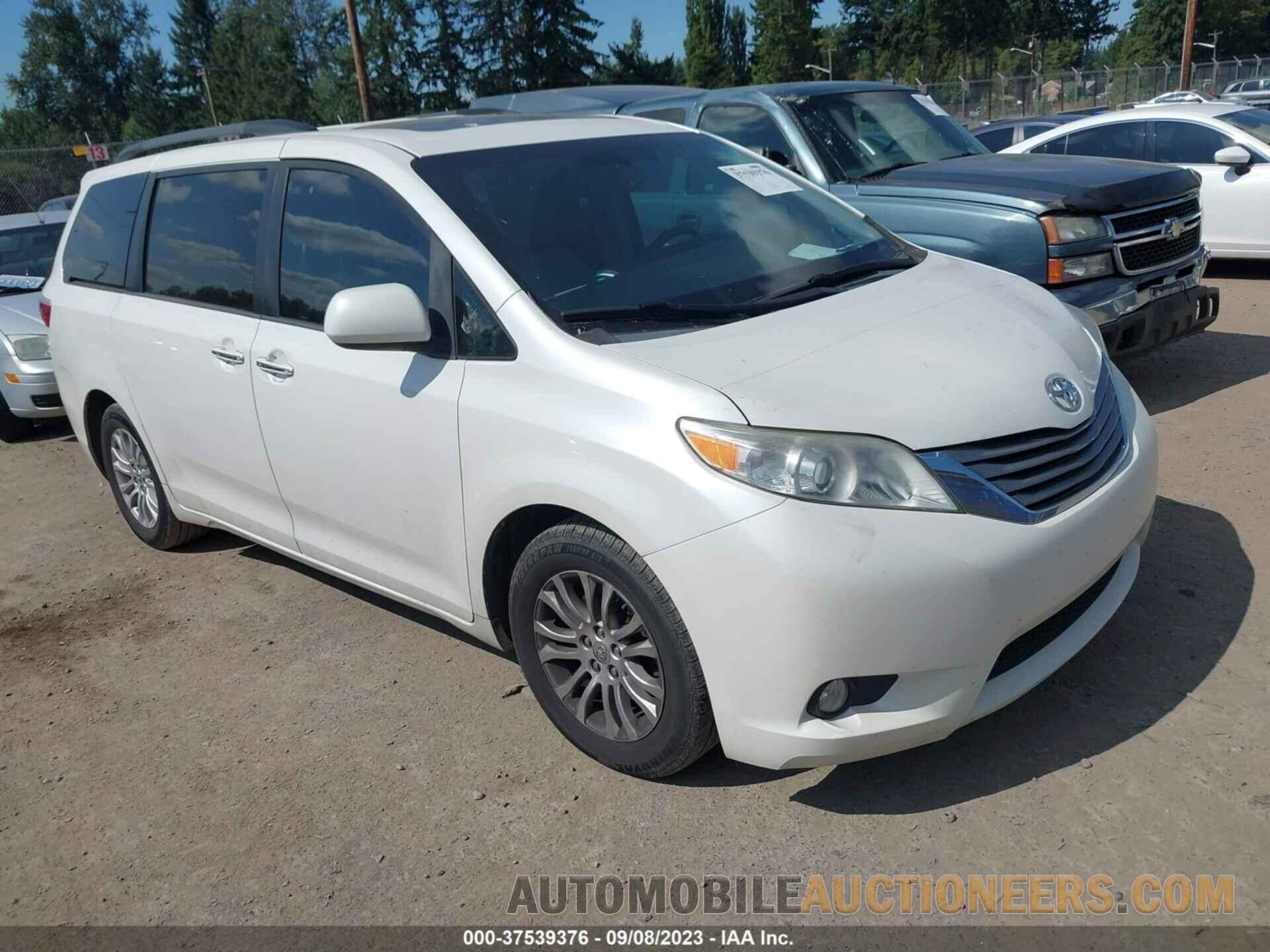 5TDYK3DCXFS659213 TOYOTA SIENNA 2015