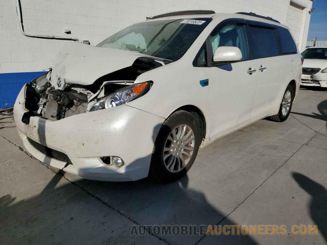 5TDYK3DCXFS663861 TOYOTA All Models 2015