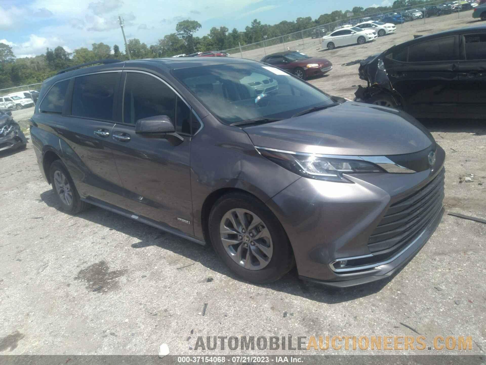 5TDYRKEC0MS069751 TOYOTA SIENNA 2021