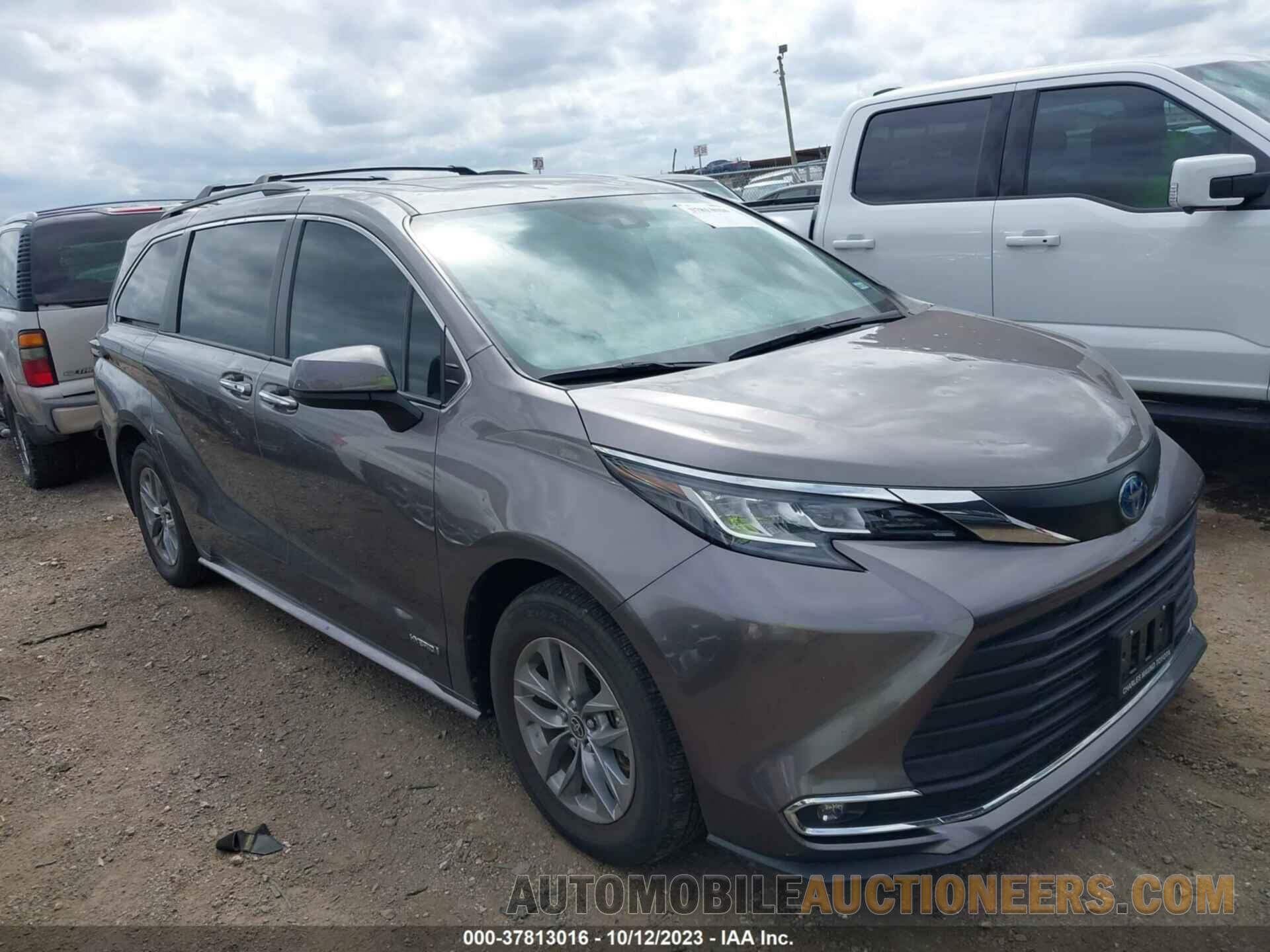 5TDYRKEC0MS069989 TOYOTA SIENNA 2021