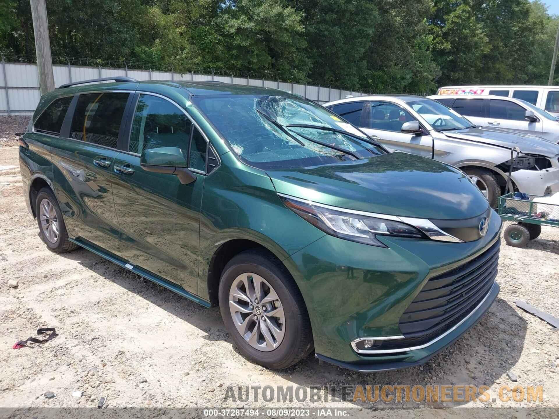 5TDYRKEC1NS084812 TOYOTA SIENNA 2022