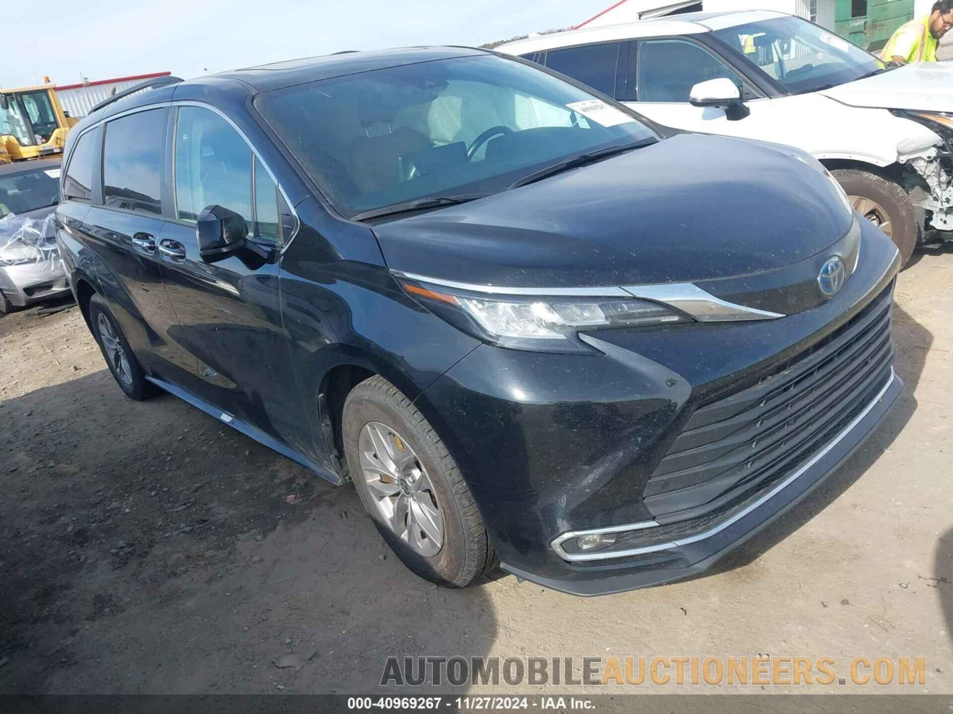 5TDYRKEC1NS093851 TOYOTA SIENNA 2022