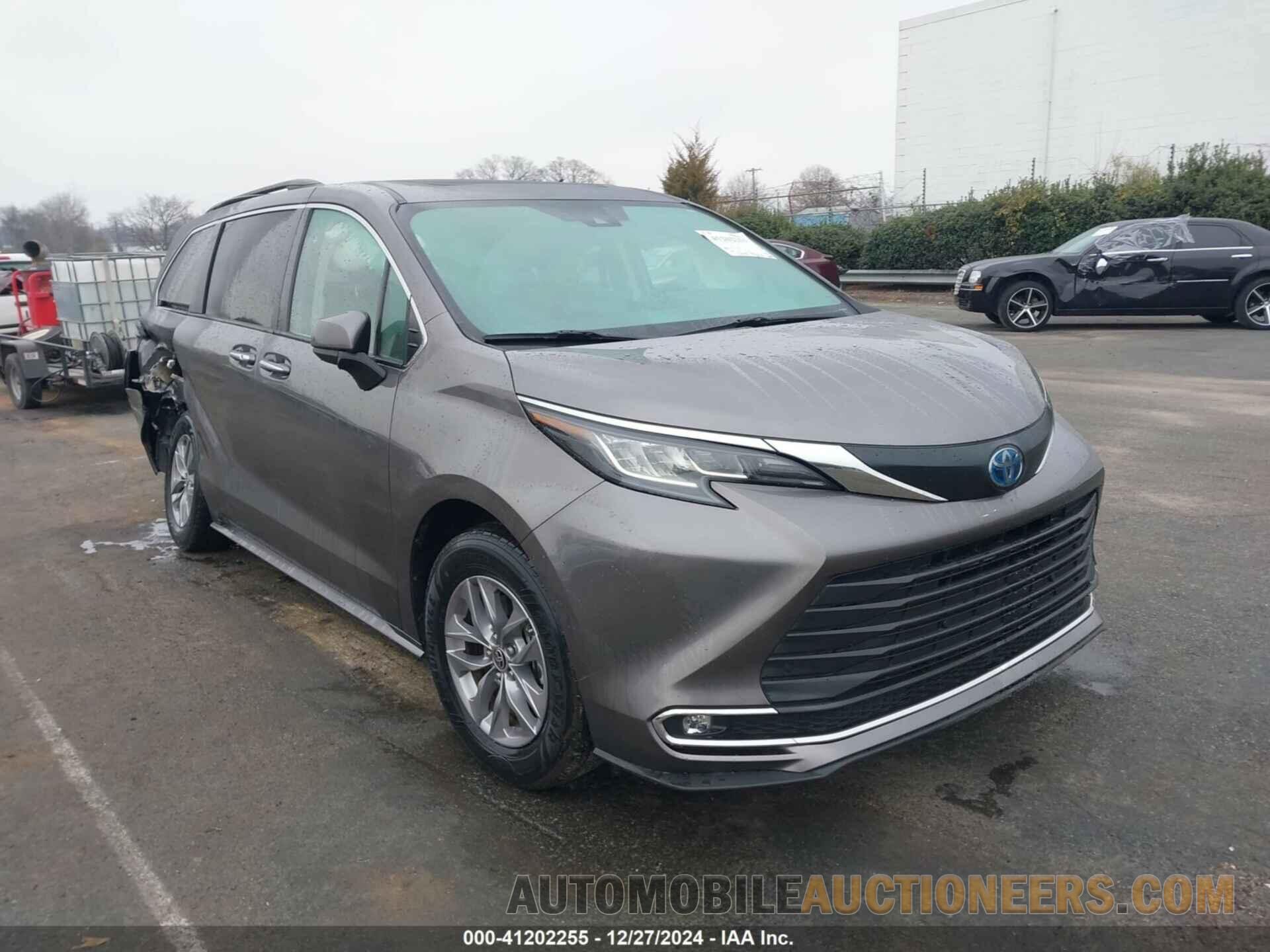 5TDYRKEC1NS100619 TOYOTA SIENNA 2022