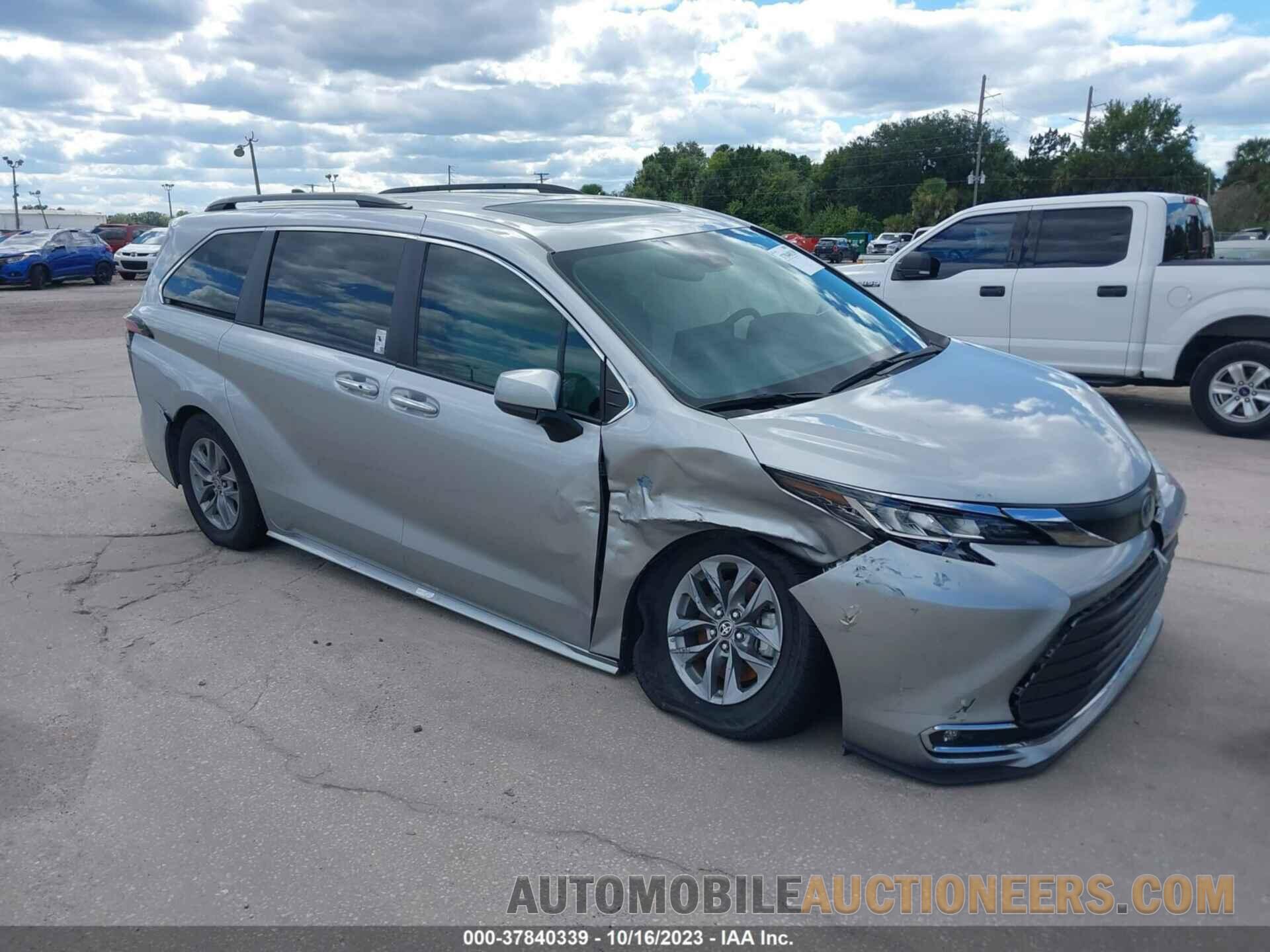 5TDYRKEC1NS102015 TOYOTA SIENNA 2022