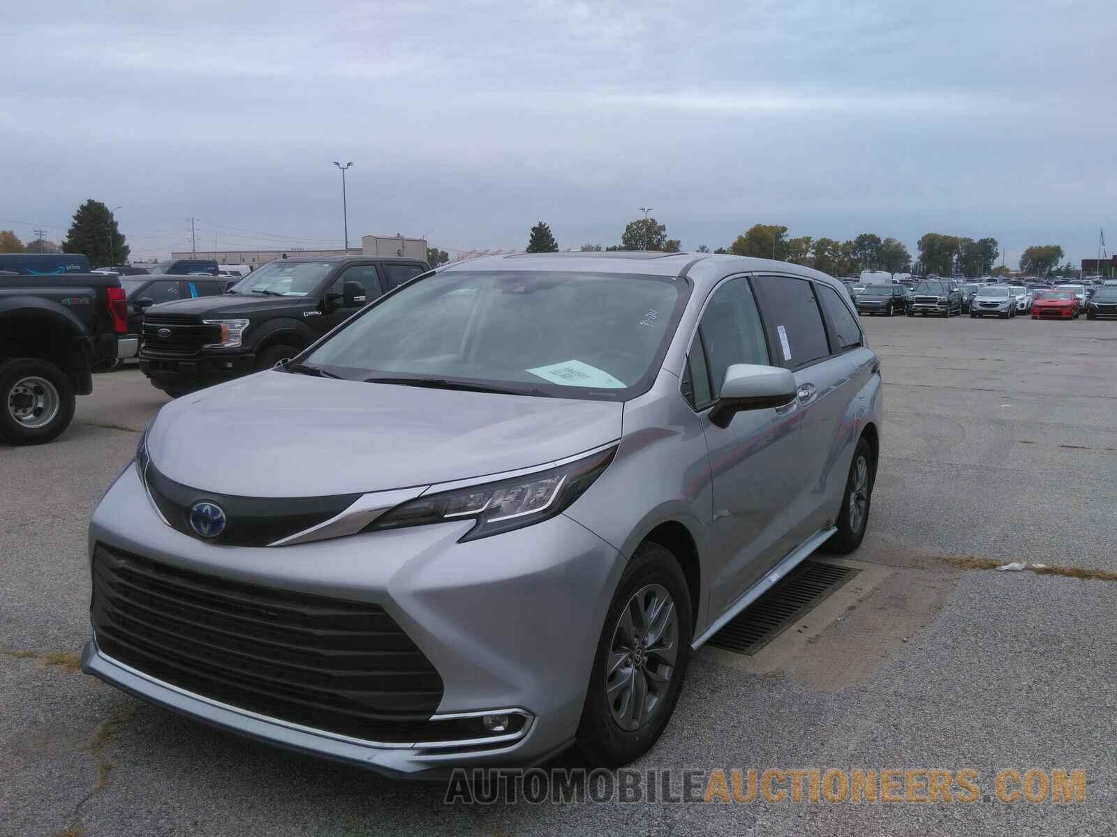 5TDYRKEC1NS113239 Toyota Sienna 2022