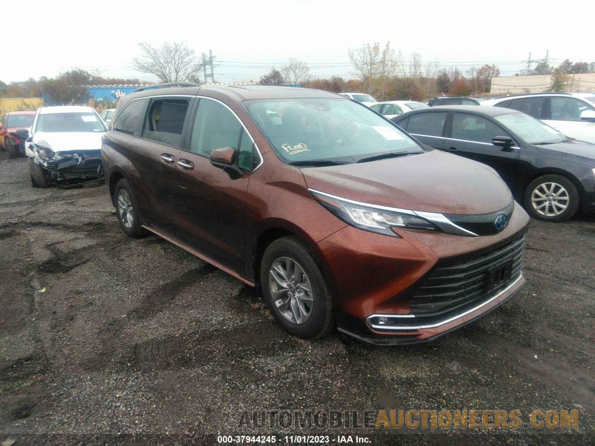 5TDYRKEC1NS114374 TOYOTA SIENNA 2022