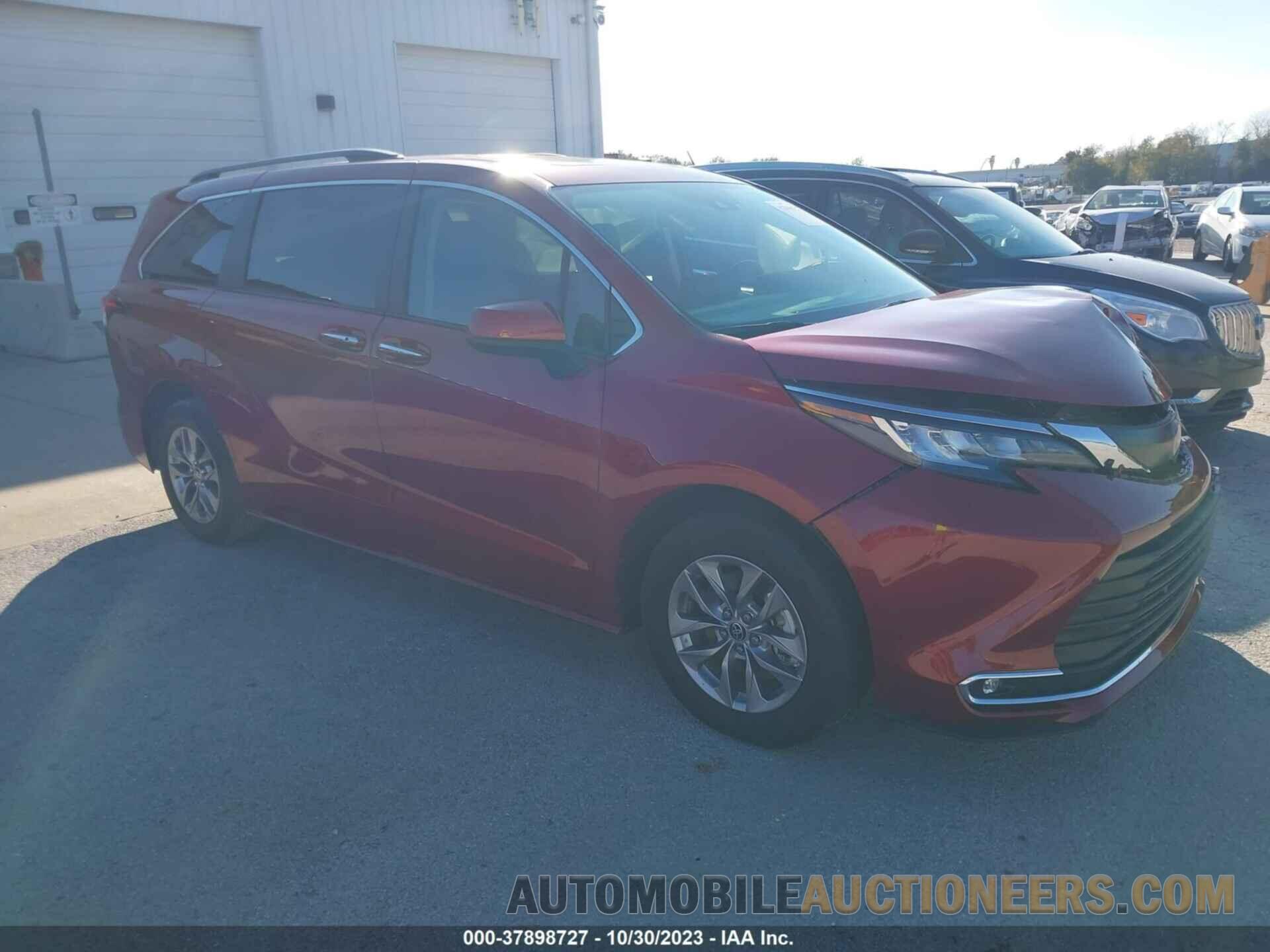 5TDYRKEC2NS081403 TOYOTA SIENNA 2022