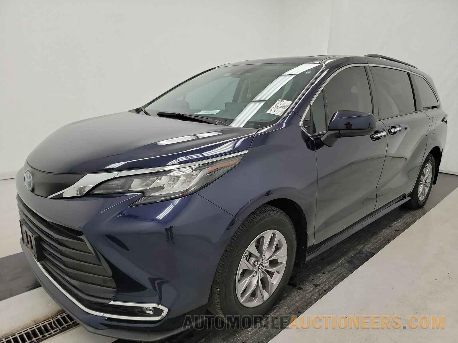 5TDYRKEC2NS106056 Toyota Sienna 2022