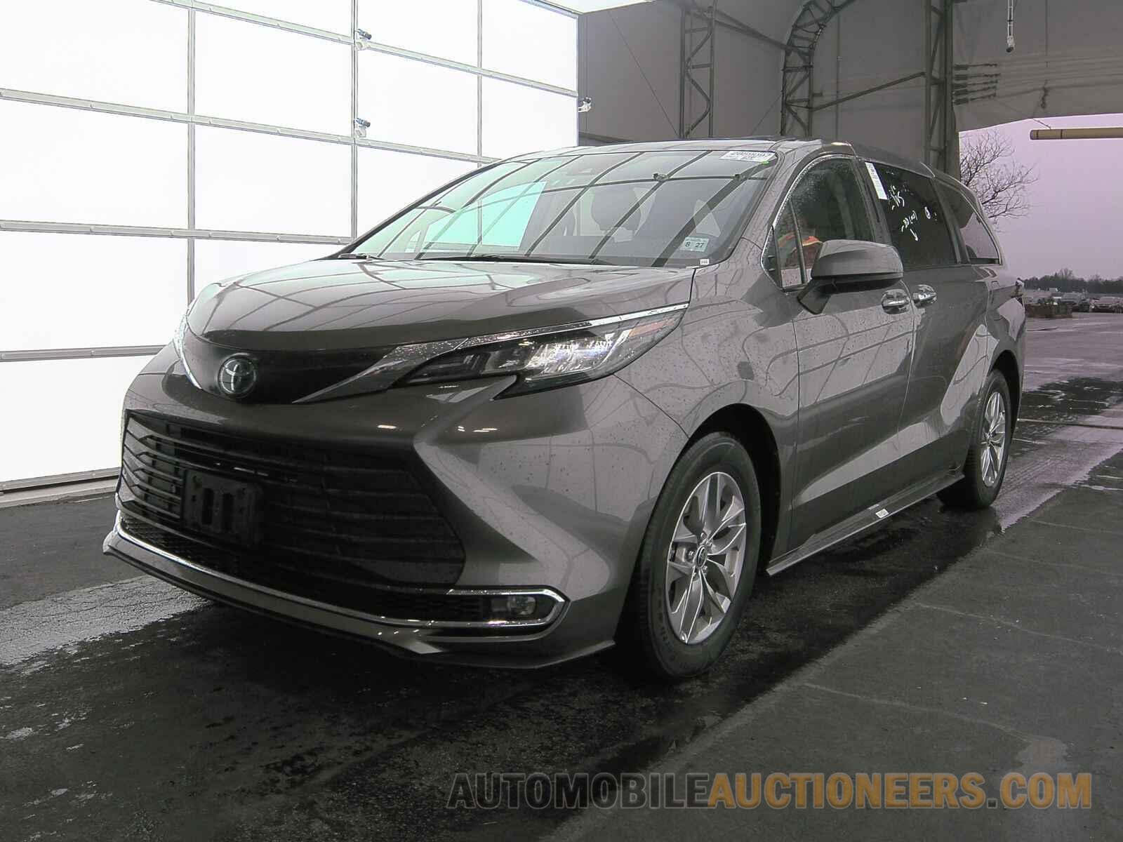 5TDYRKEC2NS125741 Toyota Sienna 2022