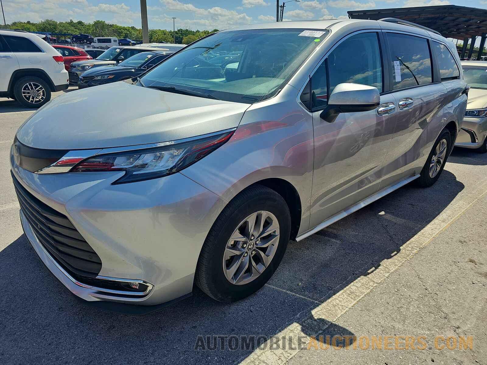 5TDYRKEC3NS088005 Toyota Sienna 2022