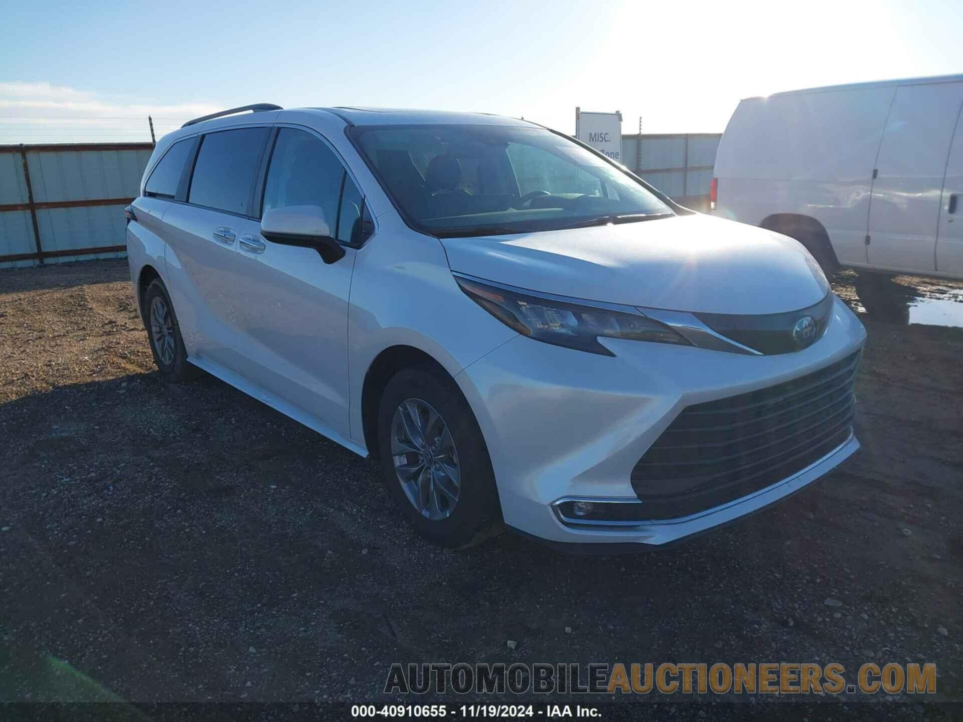 5TDYRKEC3RS205765 TOYOTA SIENNA 2024