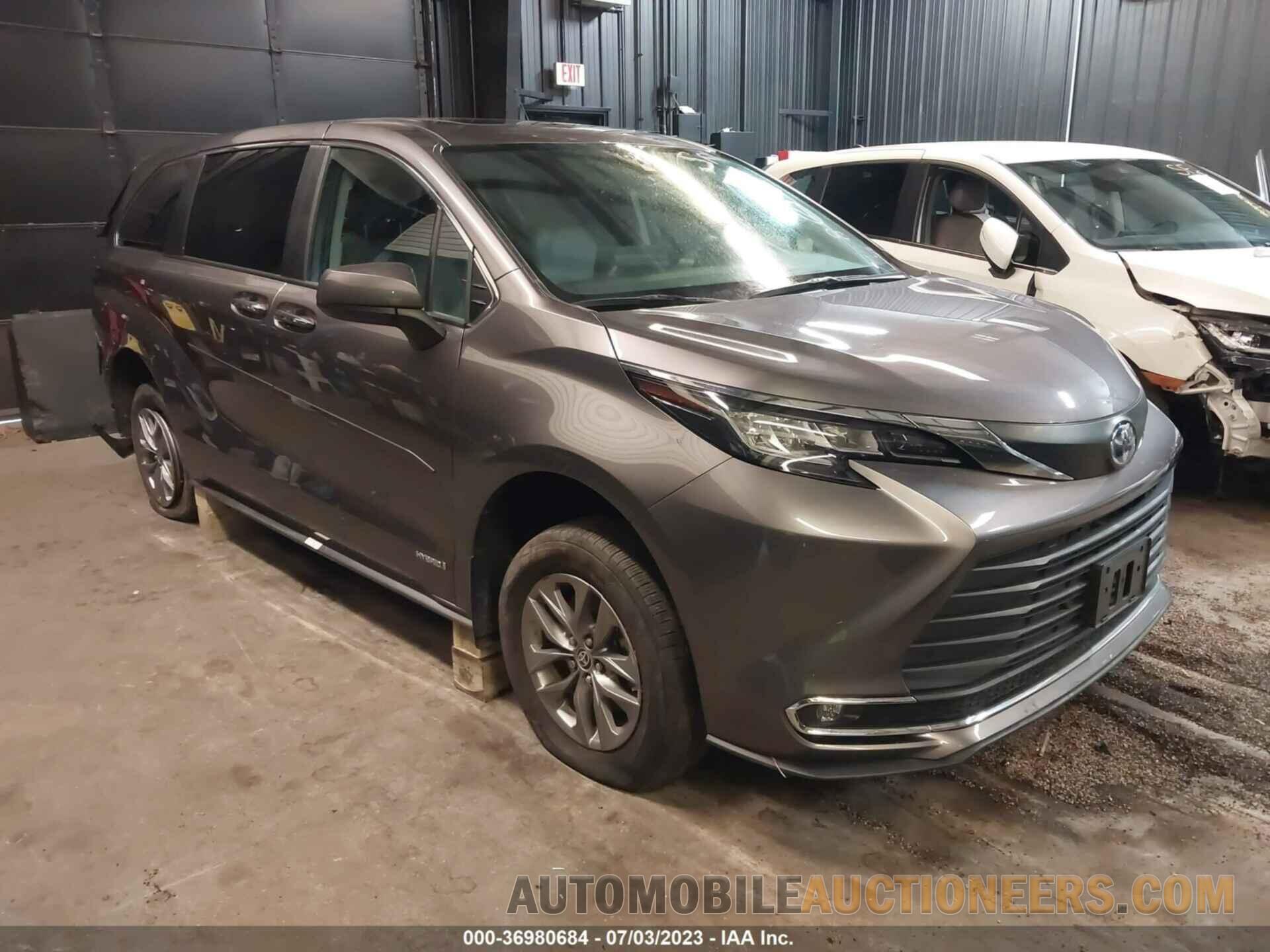 5TDYRKEC4MS009018 TOYOTA SIENNA 2021