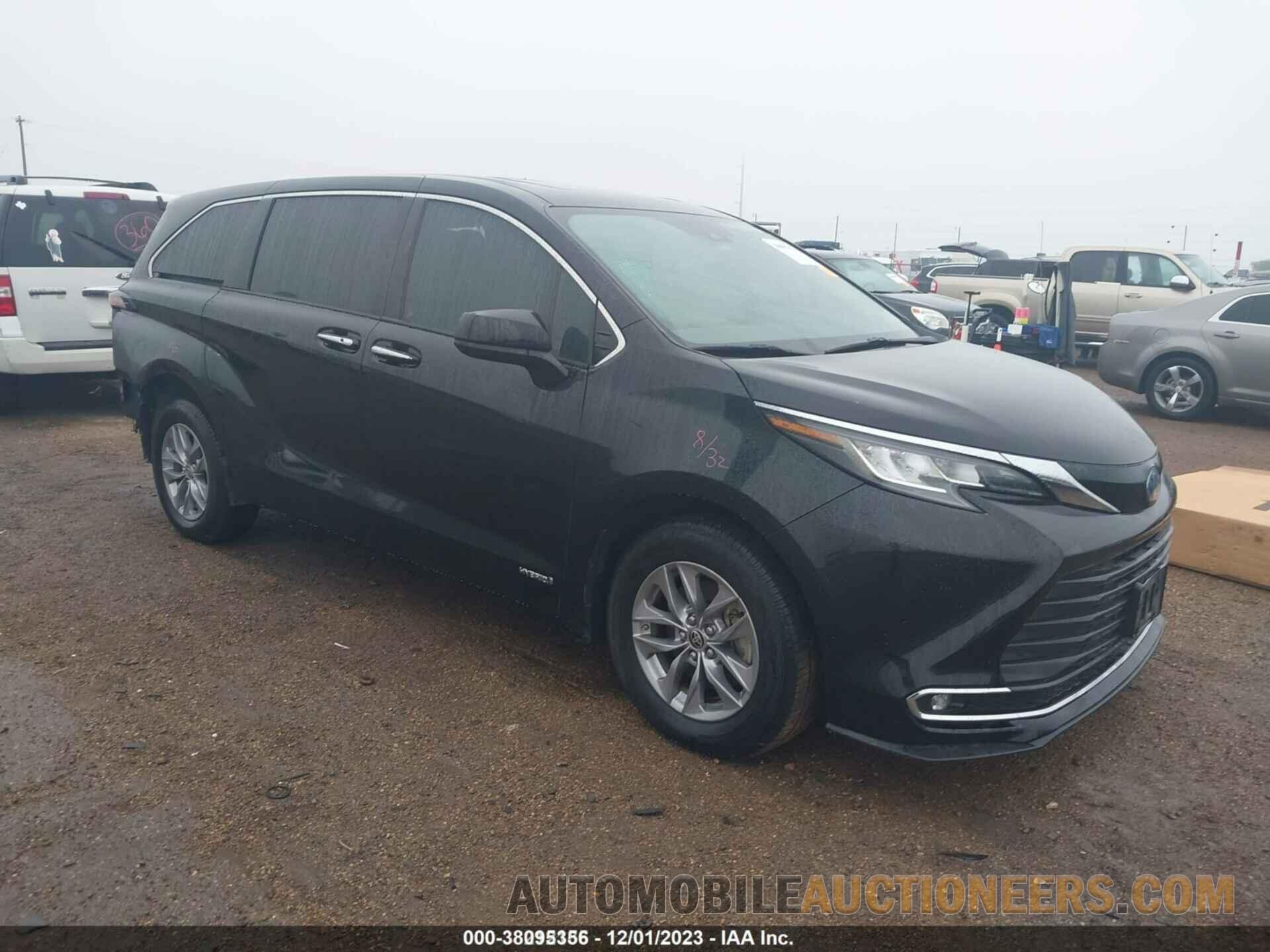 5TDYRKEC4MS055514 TOYOTA SIENNA 2021