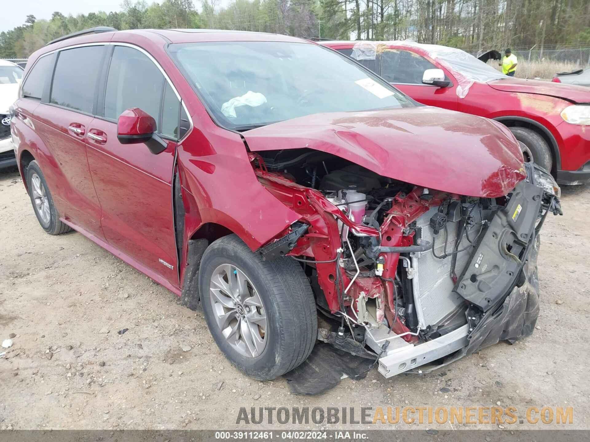 5TDYRKEC4MS071700 TOYOTA SIENNA 2021