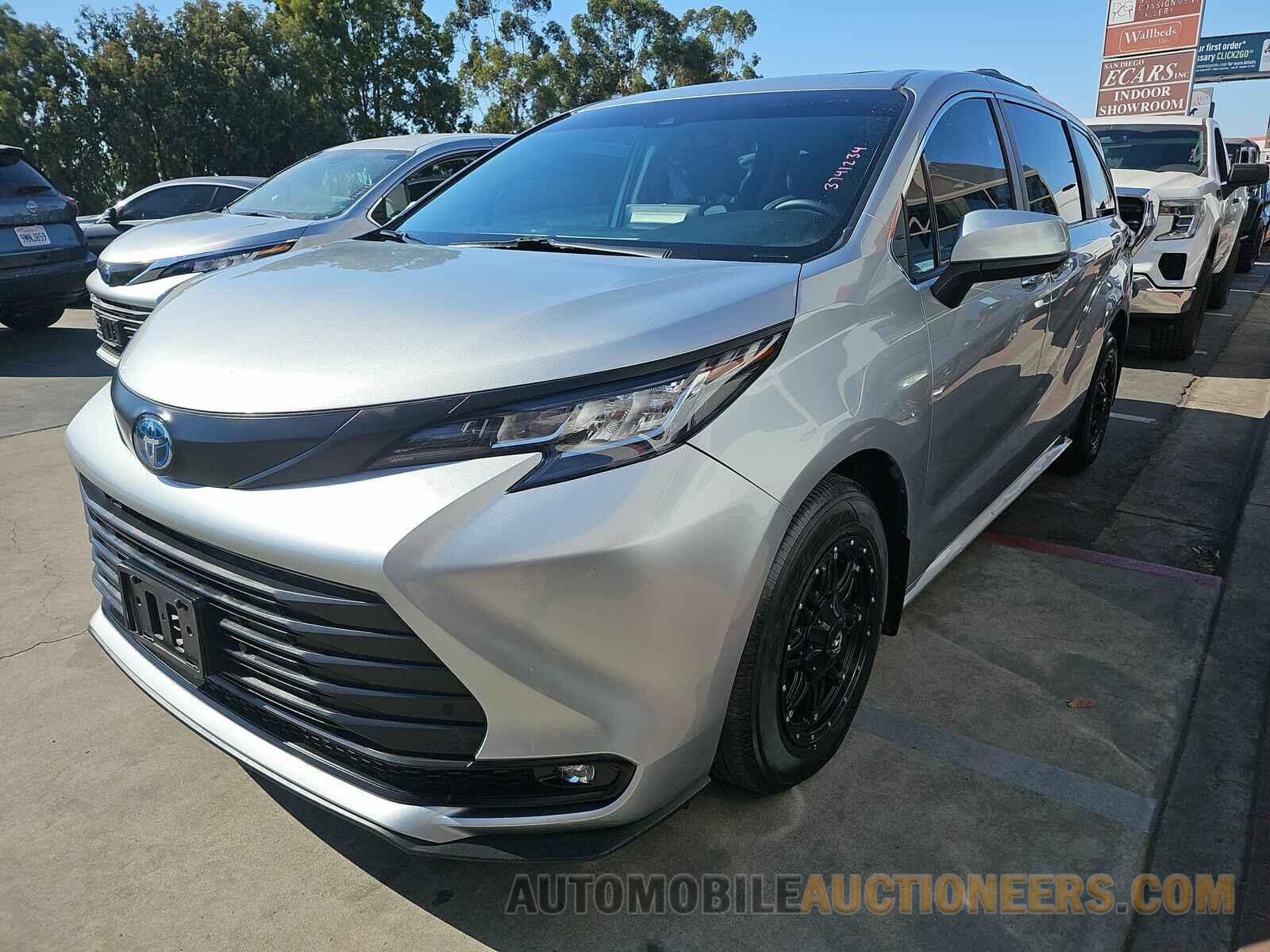 5TDYRKEC4NS123196 Toyota Sienna 2022