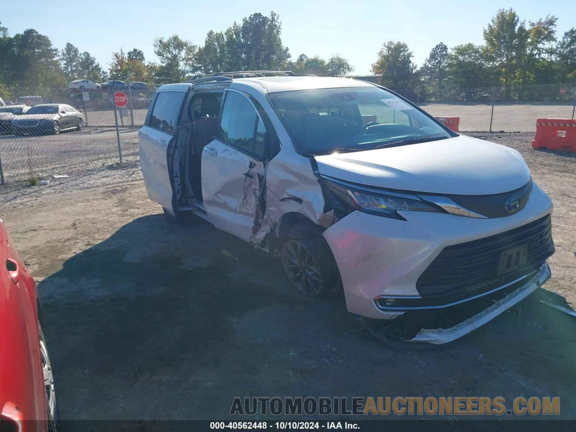 5TDYRKEC5MS062763 TOYOTA SIENNA 2021