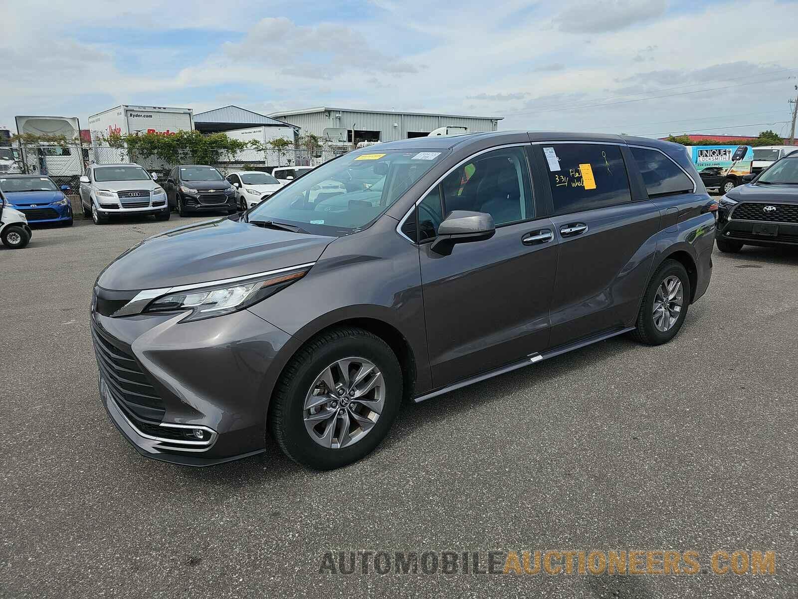 5TDYRKEC5NS130321 Toyota Sienna 2022