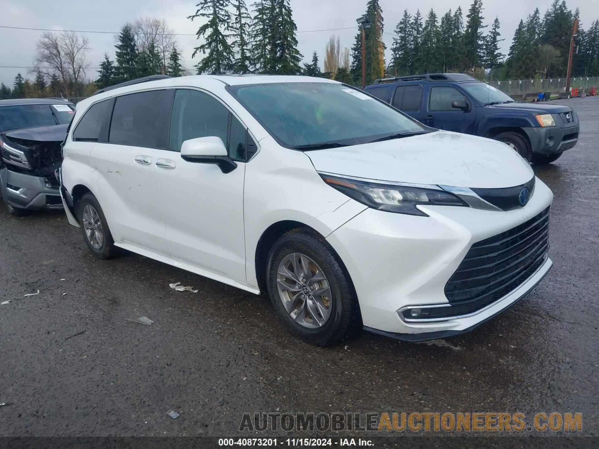 5TDYRKEC5RS193229 TOYOTA SIENNA 2024