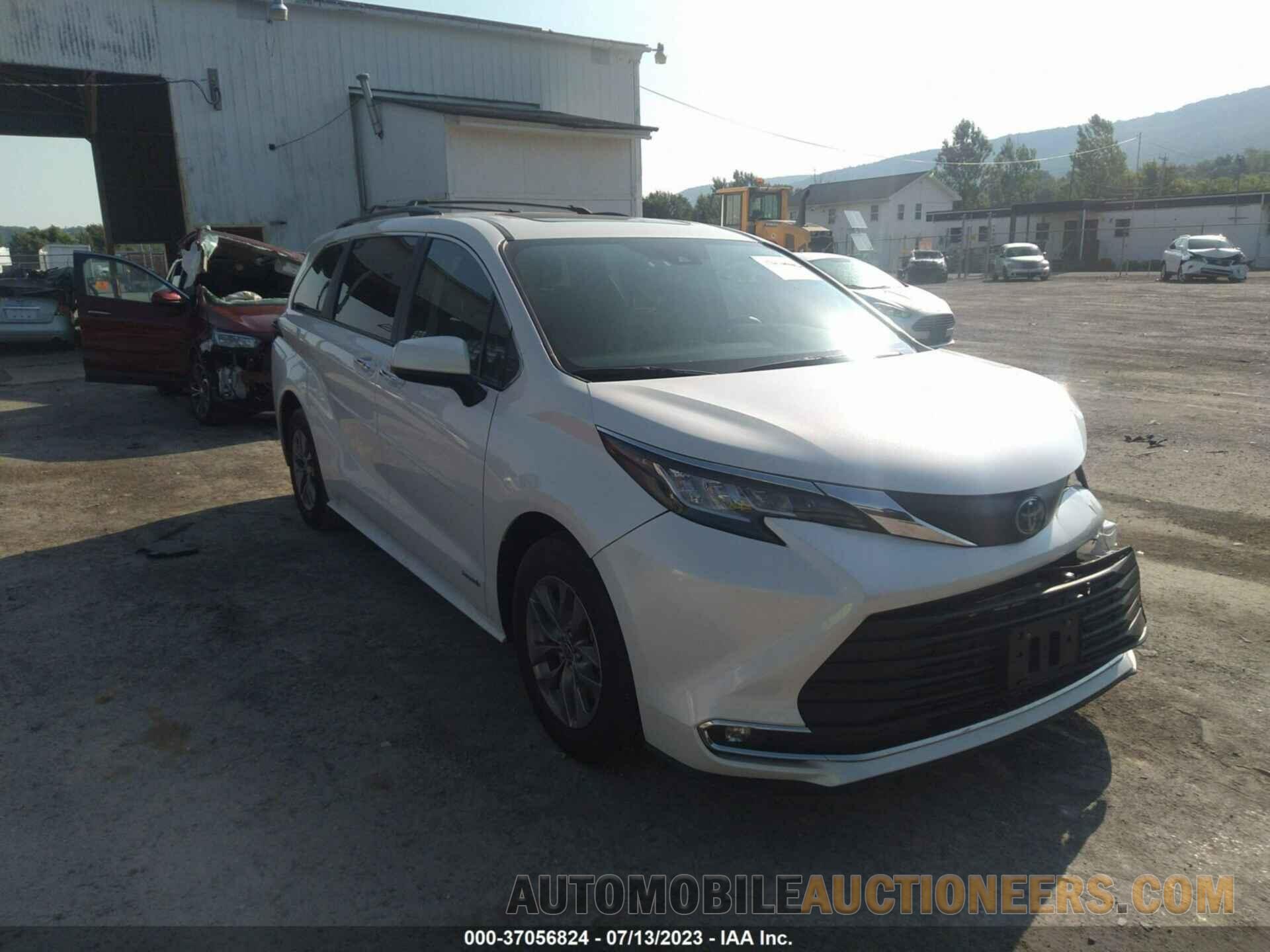 5TDYRKEC6MS002068 TOYOTA SIENNA 2021