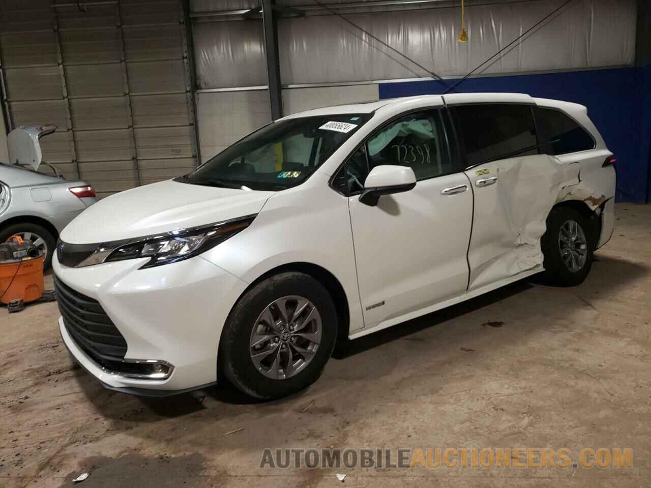 5TDYRKEC6MS018240 TOYOTA All Models 2021