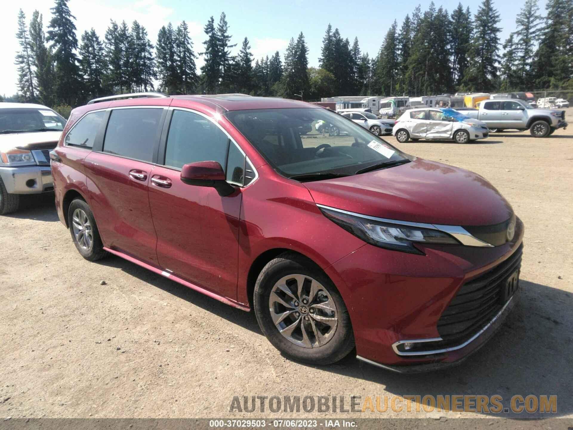 5TDYRKEC6PS157952 TOYOTA SIENNA 2023