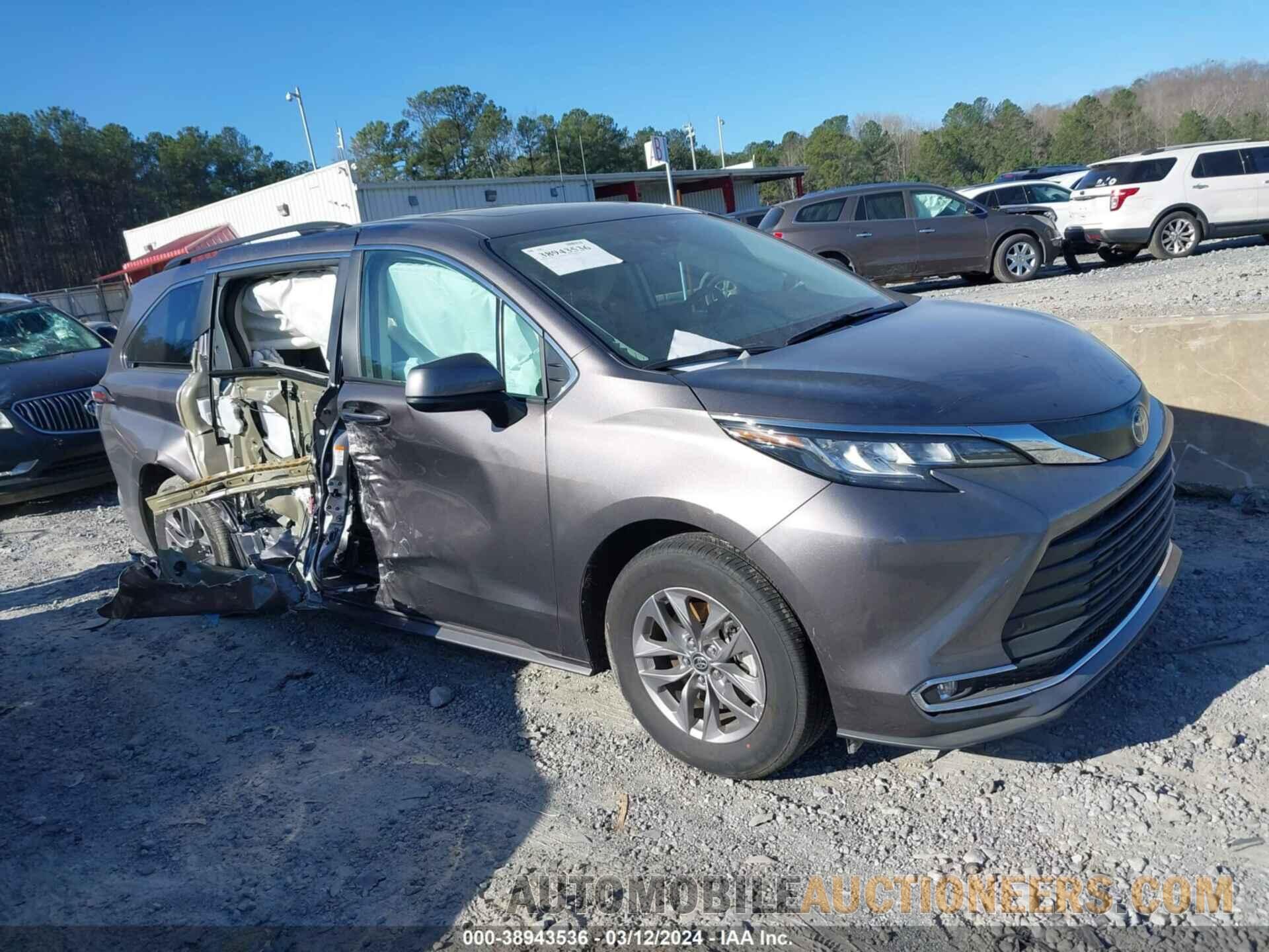 5TDYRKEC6PS175285 TOYOTA SIENNA 2023