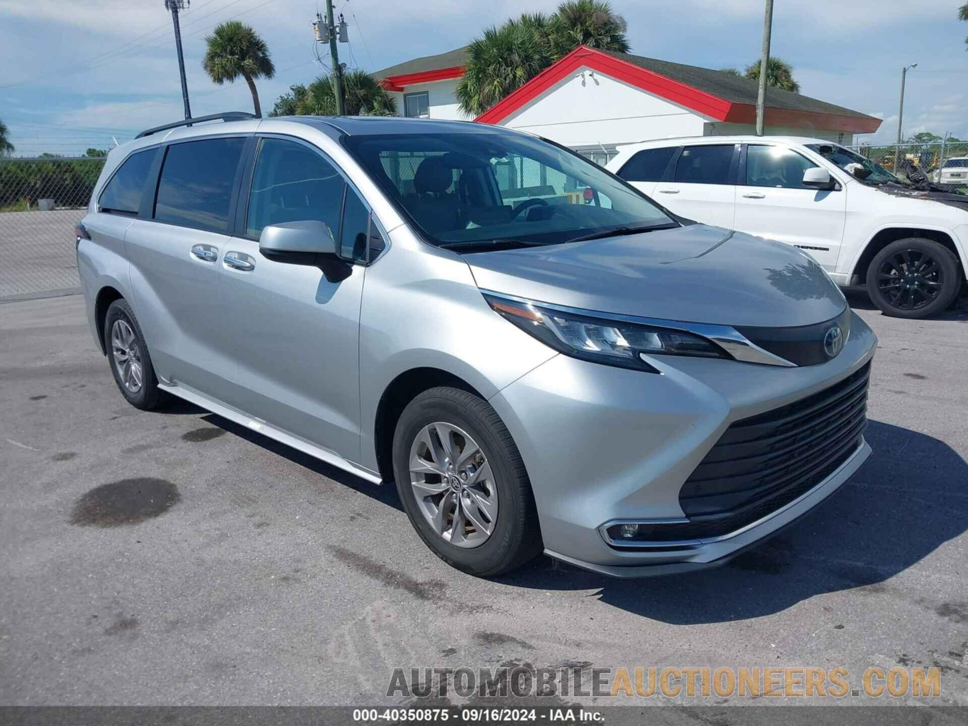 5TDYRKEC7NS102312 TOYOTA SIENNA 2022