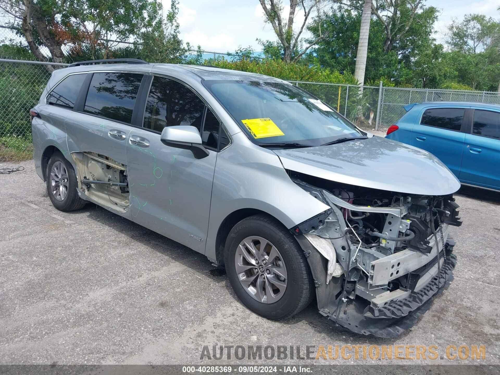 5TDYRKEC8MS020278 TOYOTA SIENNA 2021