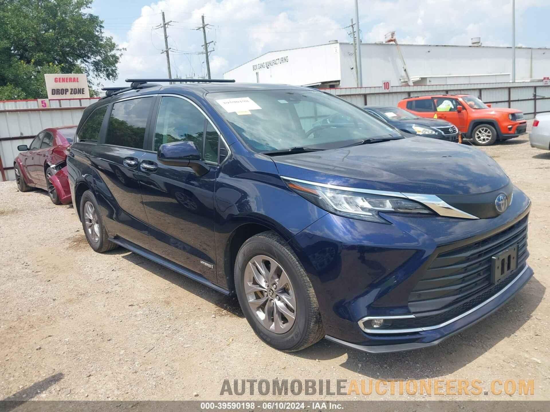 5TDYRKEC8MS028929 TOYOTA SIENNA 2021