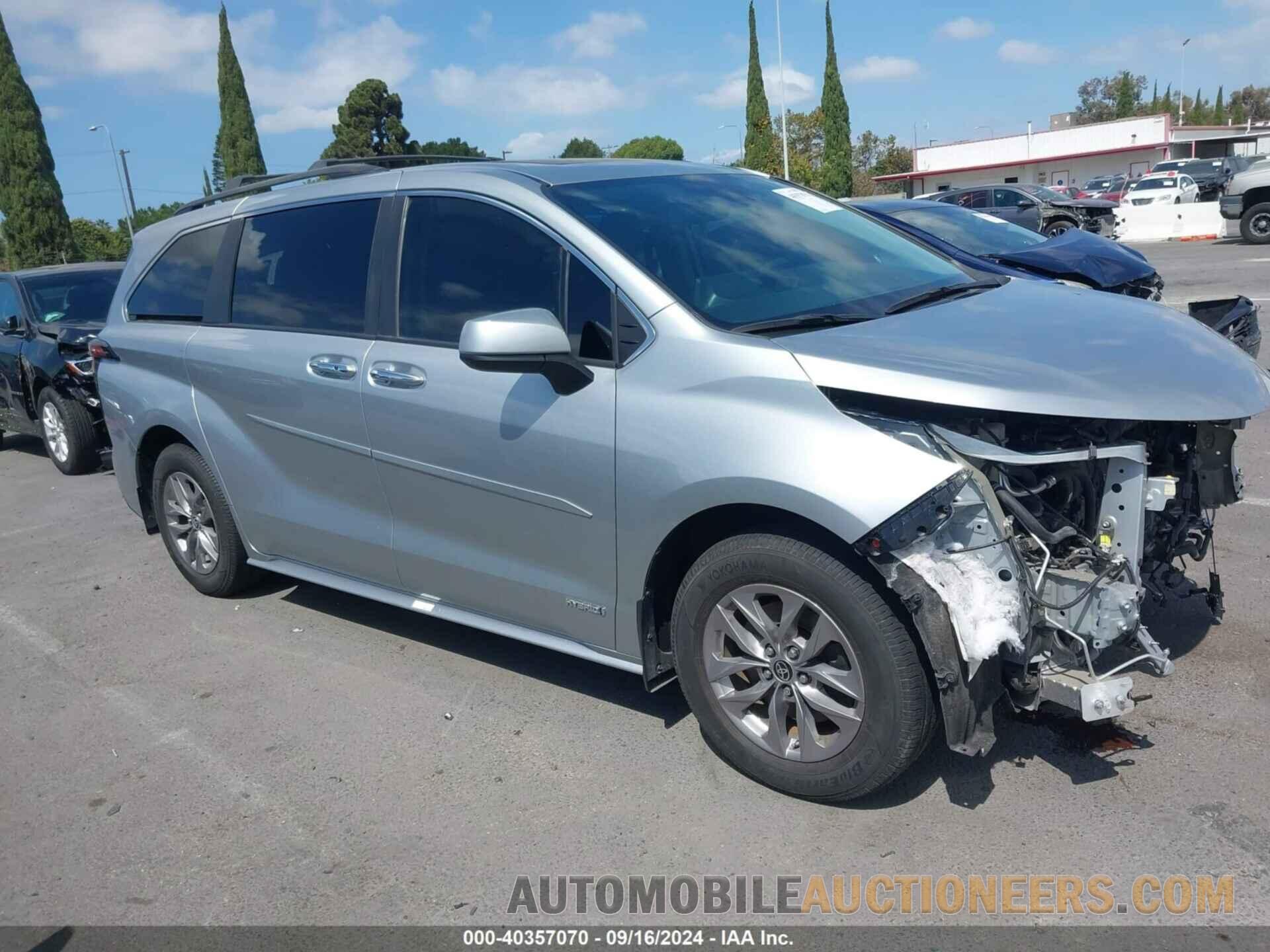 5TDYRKEC8MS072638 TOYOTA SIENNA 2021