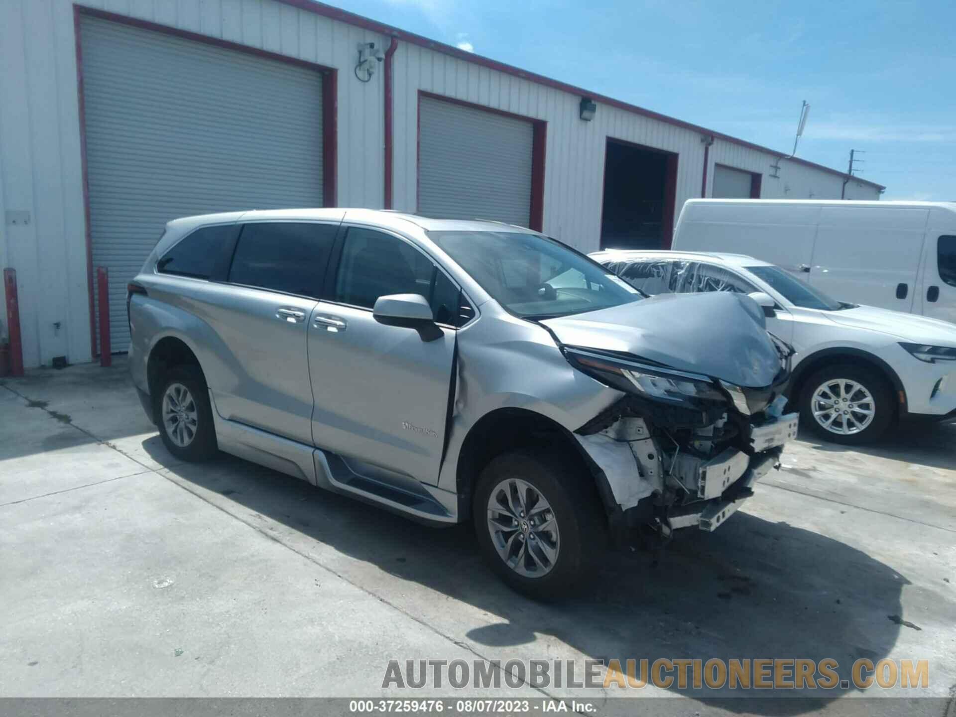 5TDYRKEC8NS075461 TOYOTA SIENNA 2022