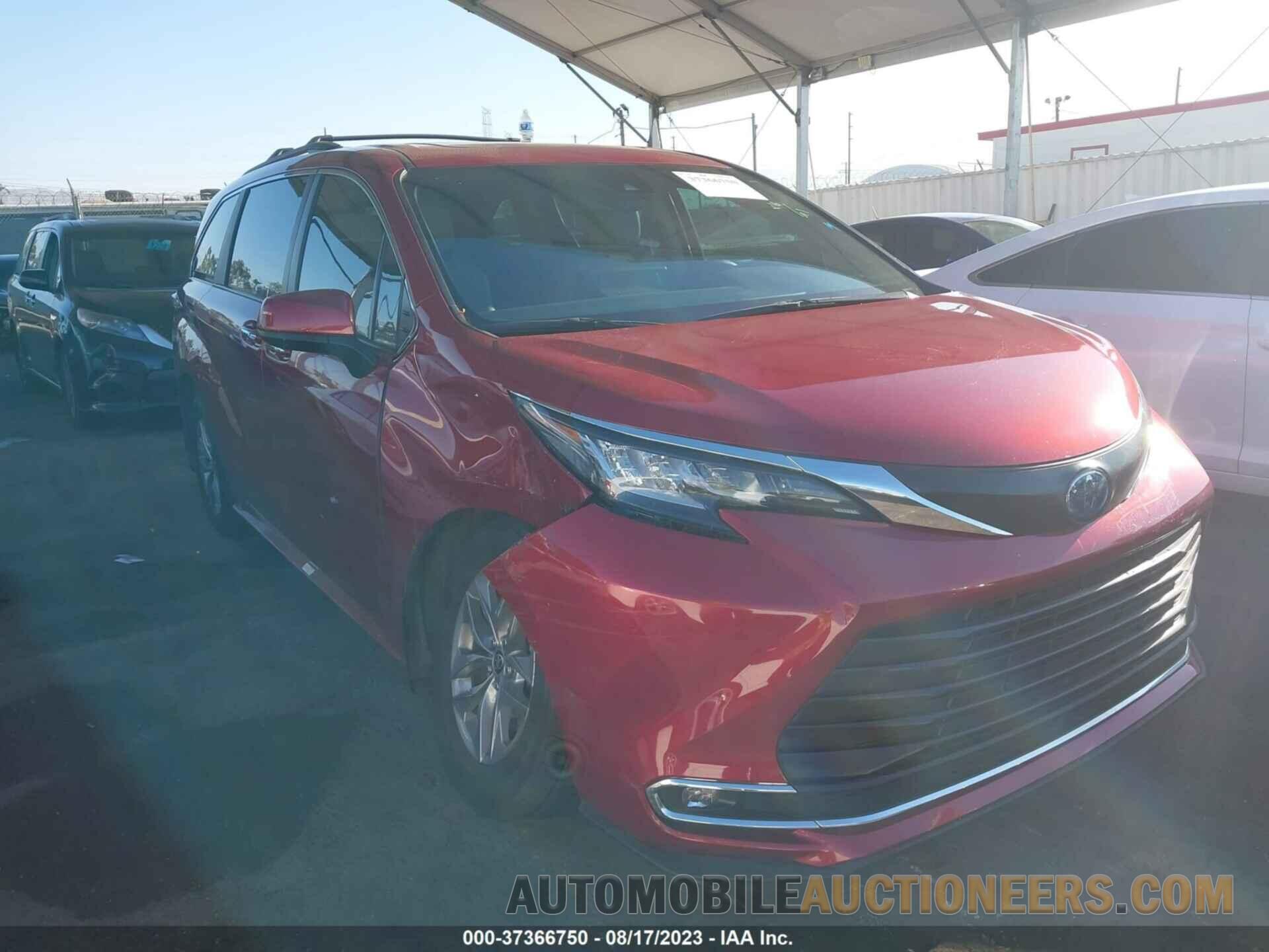 5TDYRKEC8NS090526 TOYOTA SIENNA 2022