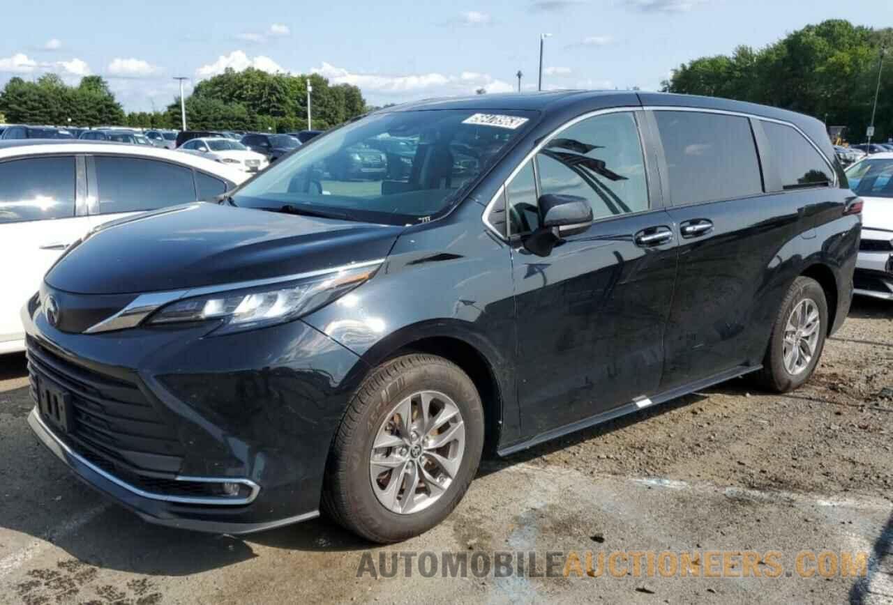 5TDYRKEC8NS093619 TOYOTA SIENNA 2022